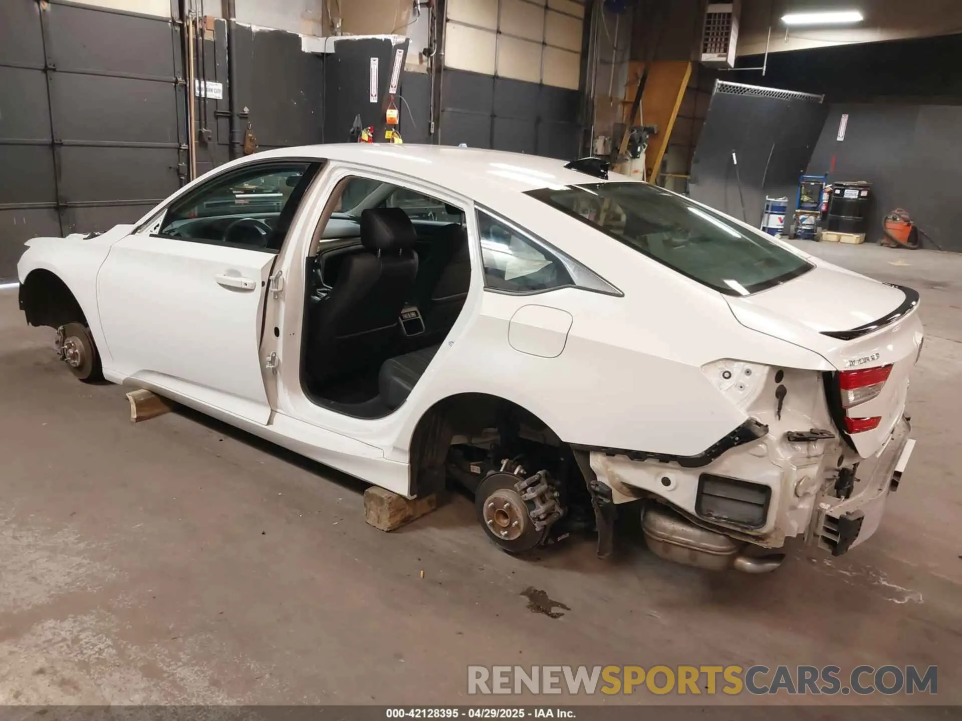 3 Photograph of a damaged car 1HGCV1F47NA113168 HONDA ACCORD 2022