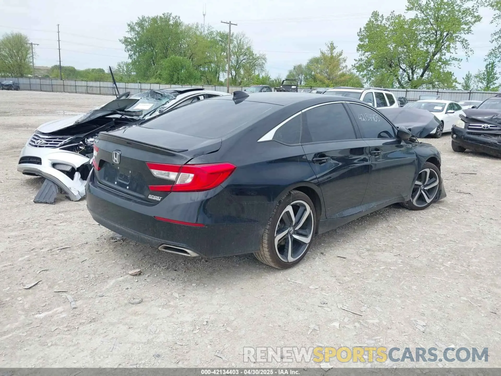 4 Фотография поврежденного автомобиля 1HGCV1F49NA026646 HONDA ACCORD 2022
