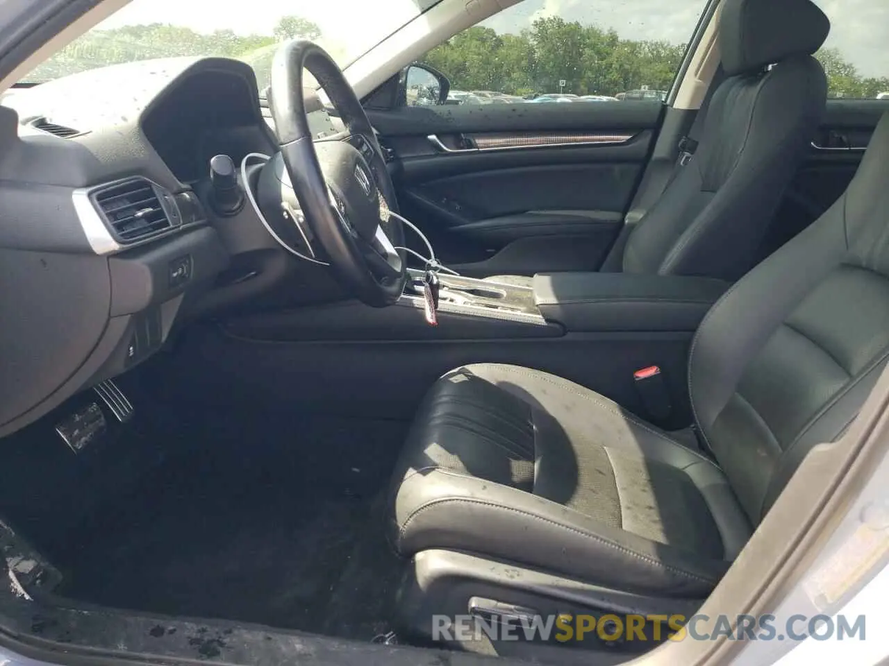 7 Photograph of a damaged car 1HGCV1F4XNA071840 HONDA ACCORD 2022