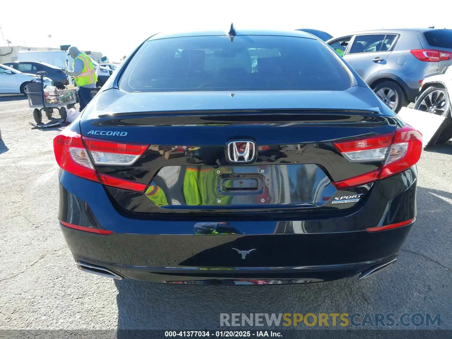 15 Photograph of a damaged car 1HGCV1F4XNA082210 HONDA ACCORD 2022