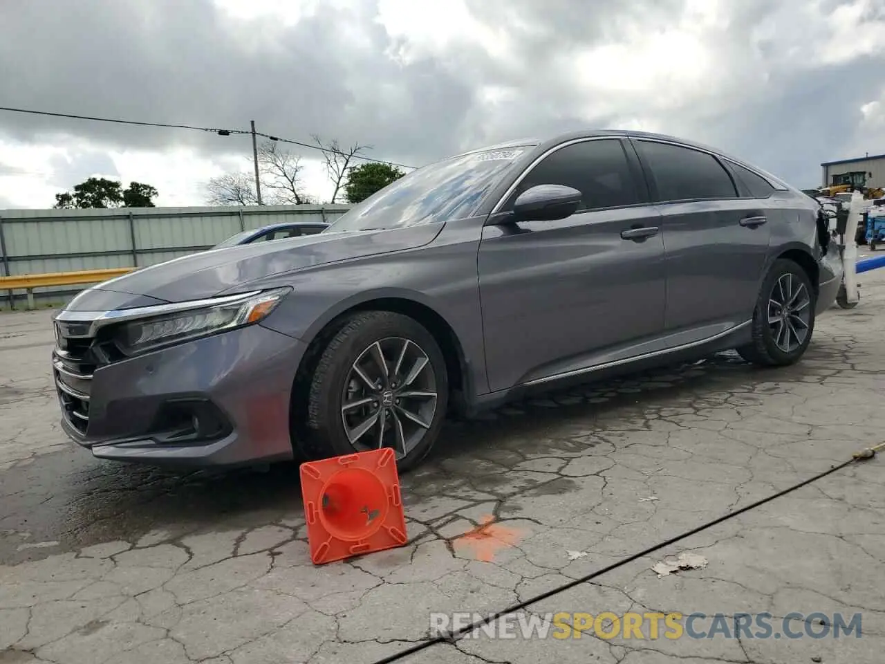 1 Photograph of a damaged car 1HGCV1F51NA032806 HONDA ACCORD 2022