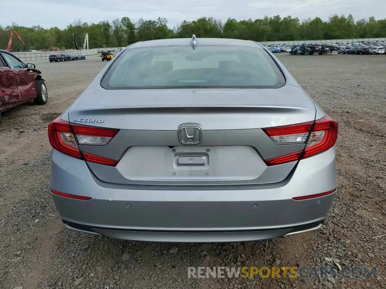 6 Photograph of a damaged car 1HGCV1F53NA009334 HONDA ACCORD 2022