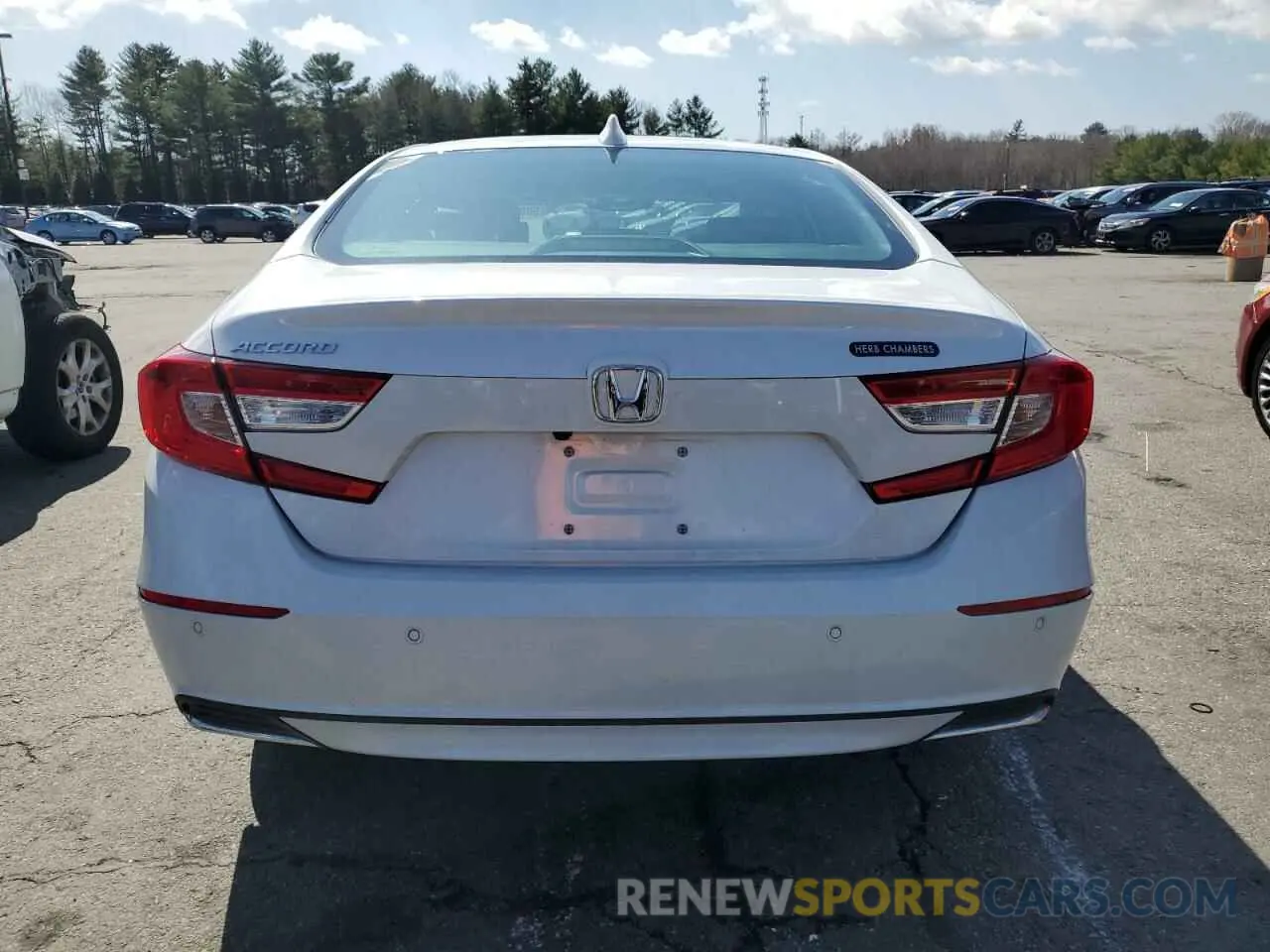 6 Photograph of a damaged car 1HGCV1F58NA000984 HONDA ACCORD 2022