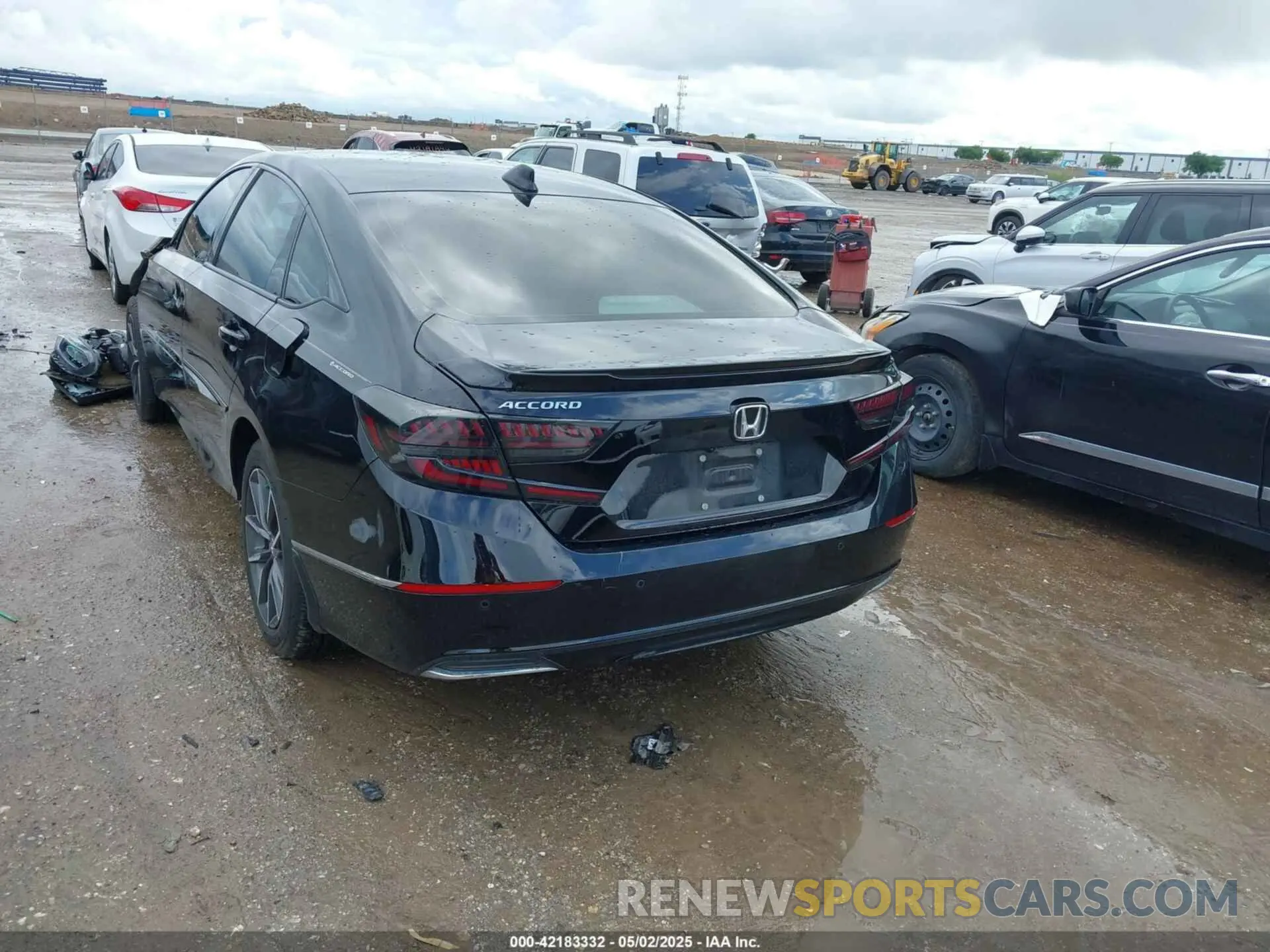 3 Photograph of a damaged car 1HGCV1F58NA033435 HONDA ACCORD 2022