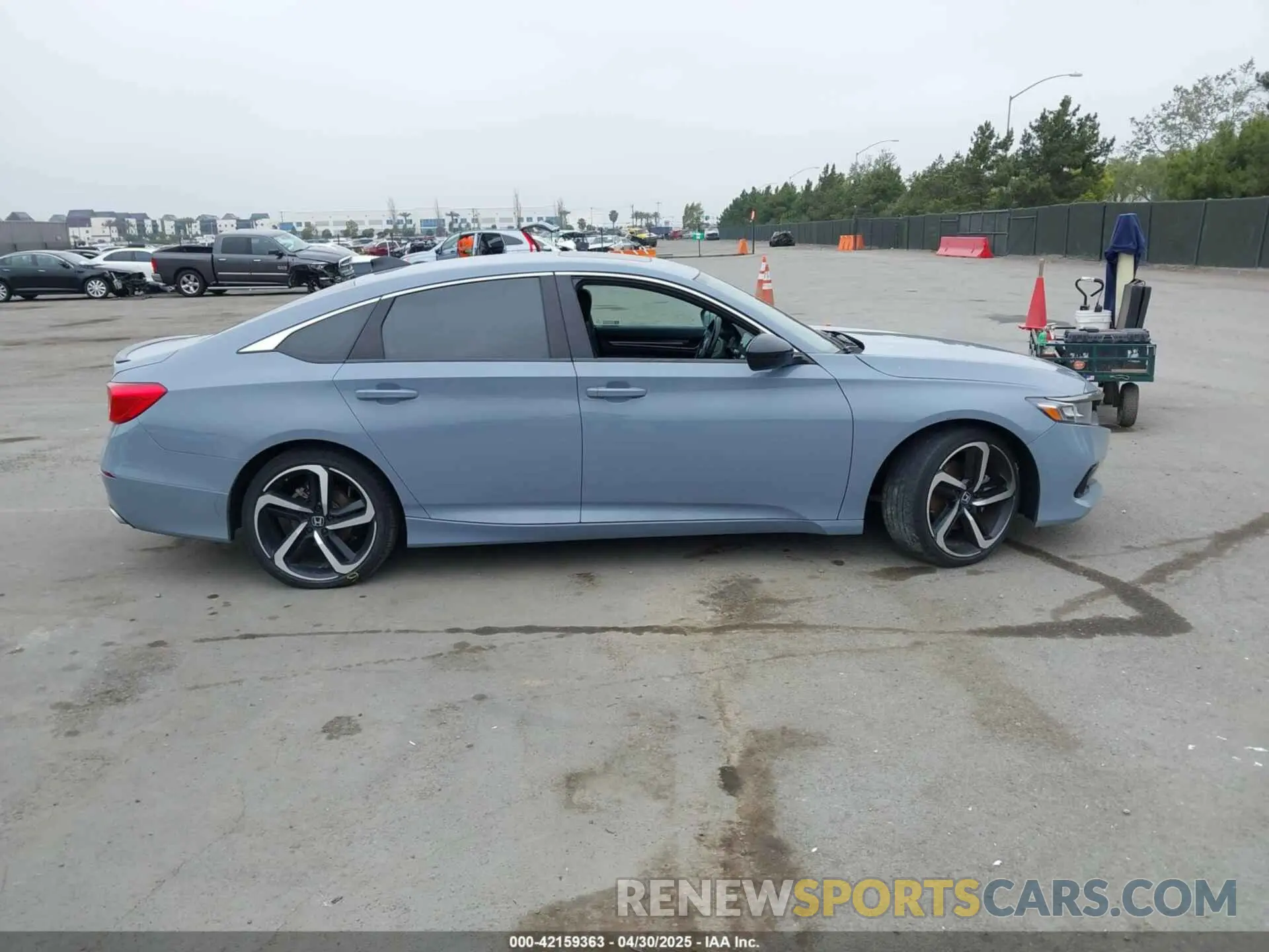 13 Фотография поврежденного автомобиля 1HGCV2F32NA004761 HONDA ACCORD 2022