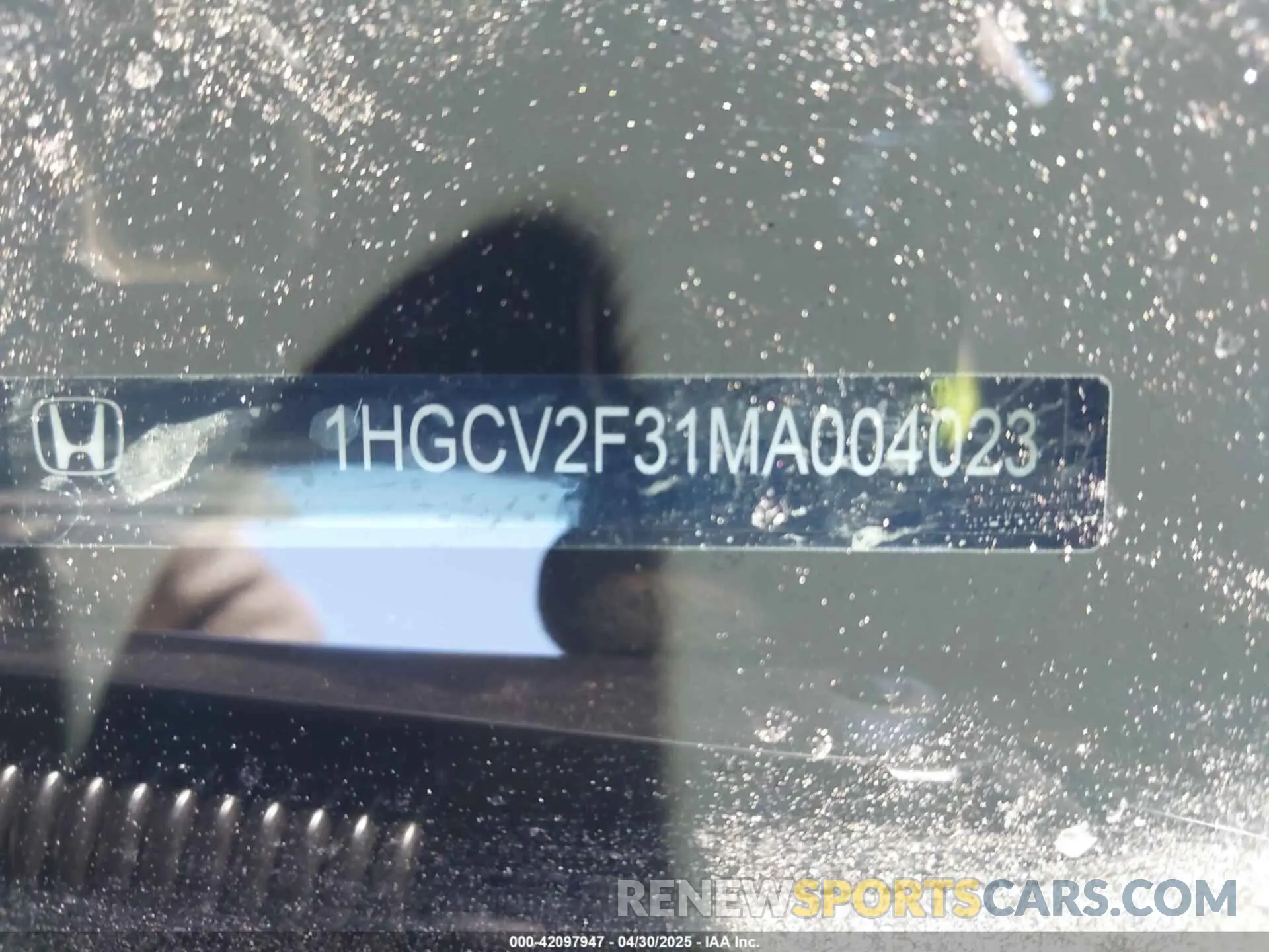 17 Photograph of a damaged car 1HGCV2F33NA020029 HONDA ACCORD 2022