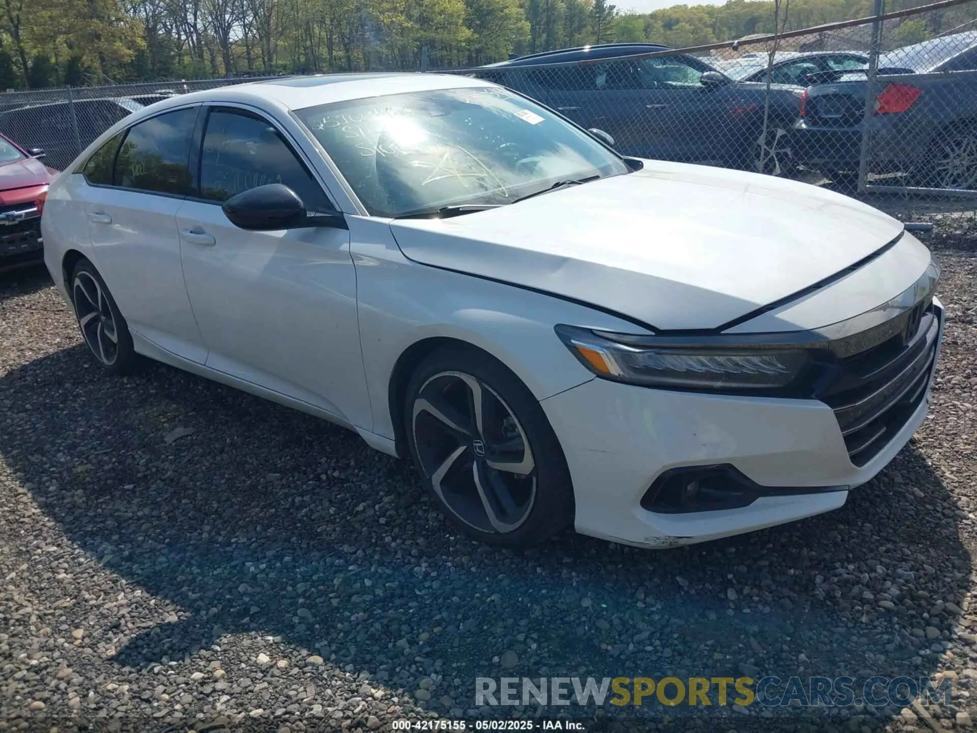 1 Photograph of a damaged car 1HGCV2F34NA015521 HONDA ACCORD 2022