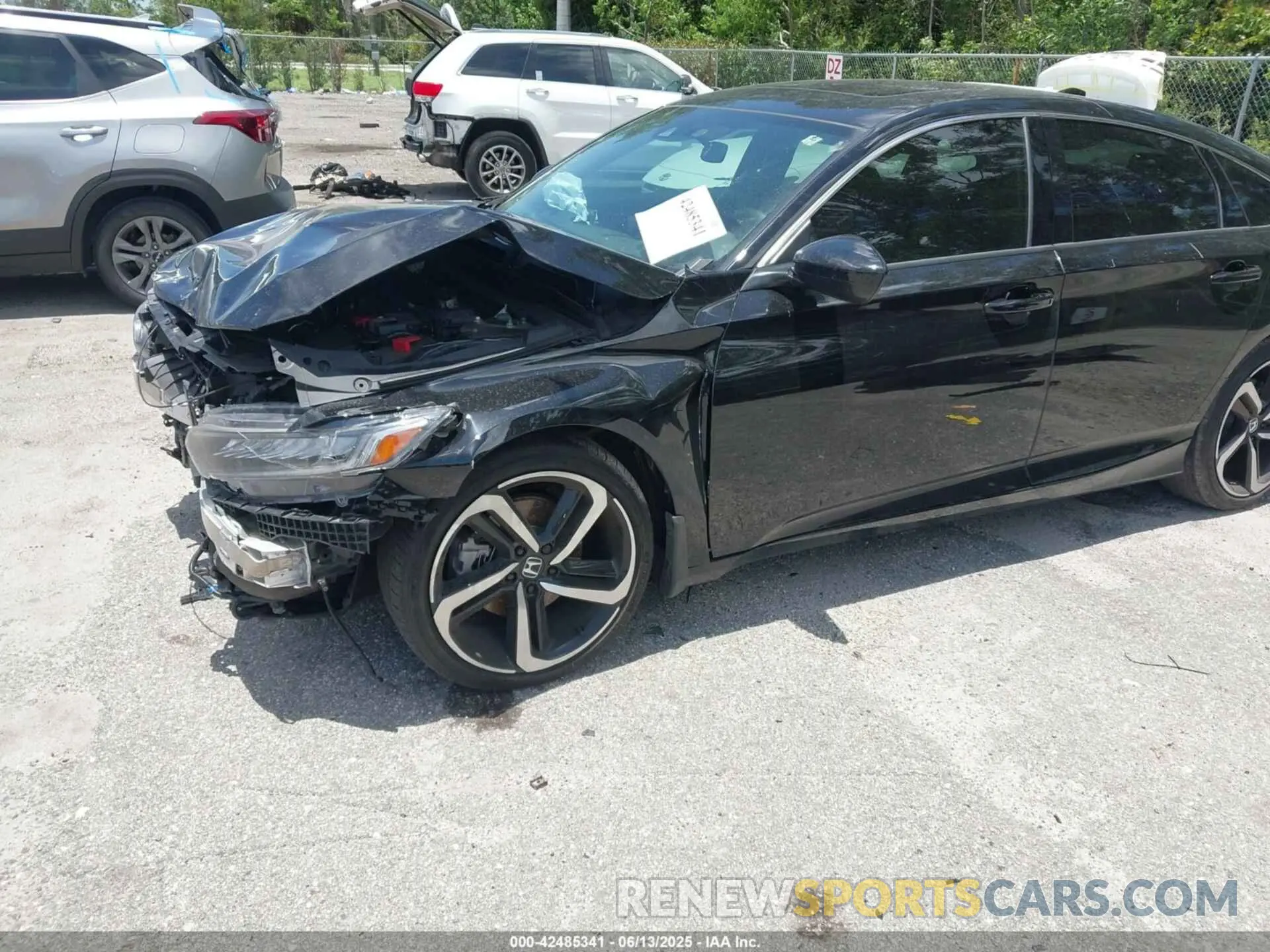 19 Photograph of a damaged car 1HGCV2F35NA014703 HONDA ACCORD 2022