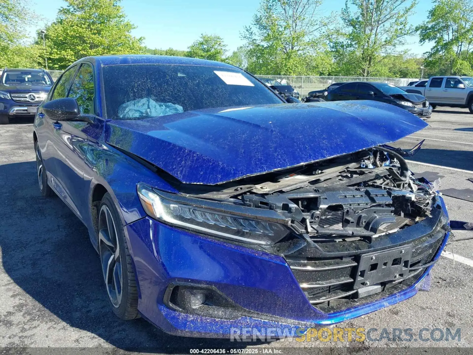 1 Photograph of a damaged car 1HGCV2F36NA015181 HONDA ACCORD 2022