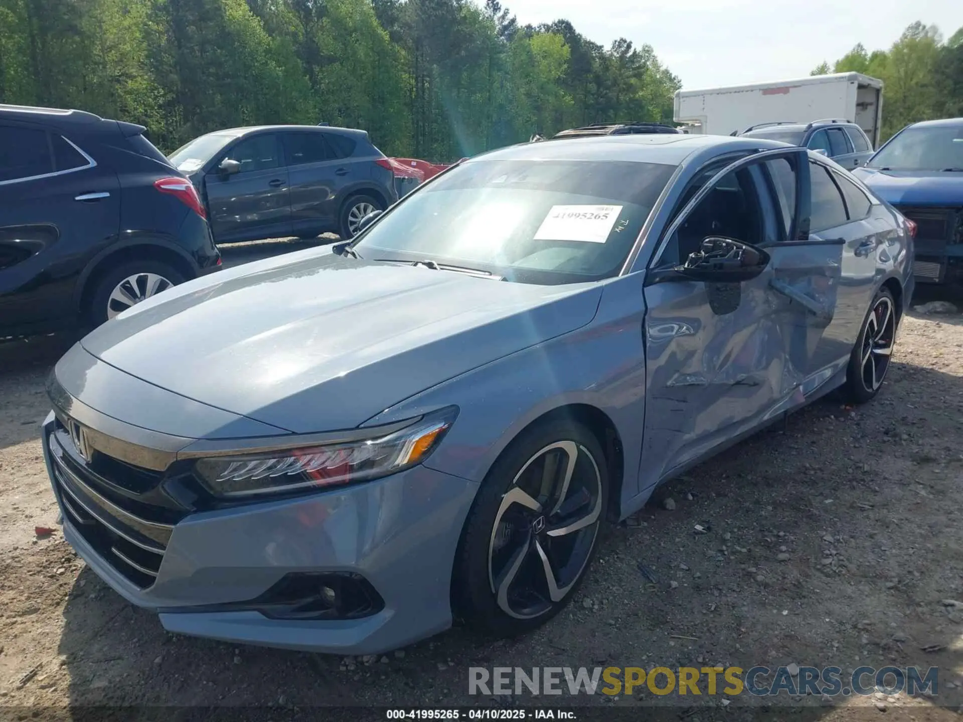2 Photograph of a damaged car 1HGCV2F36NA019036 HONDA ACCORD 2022