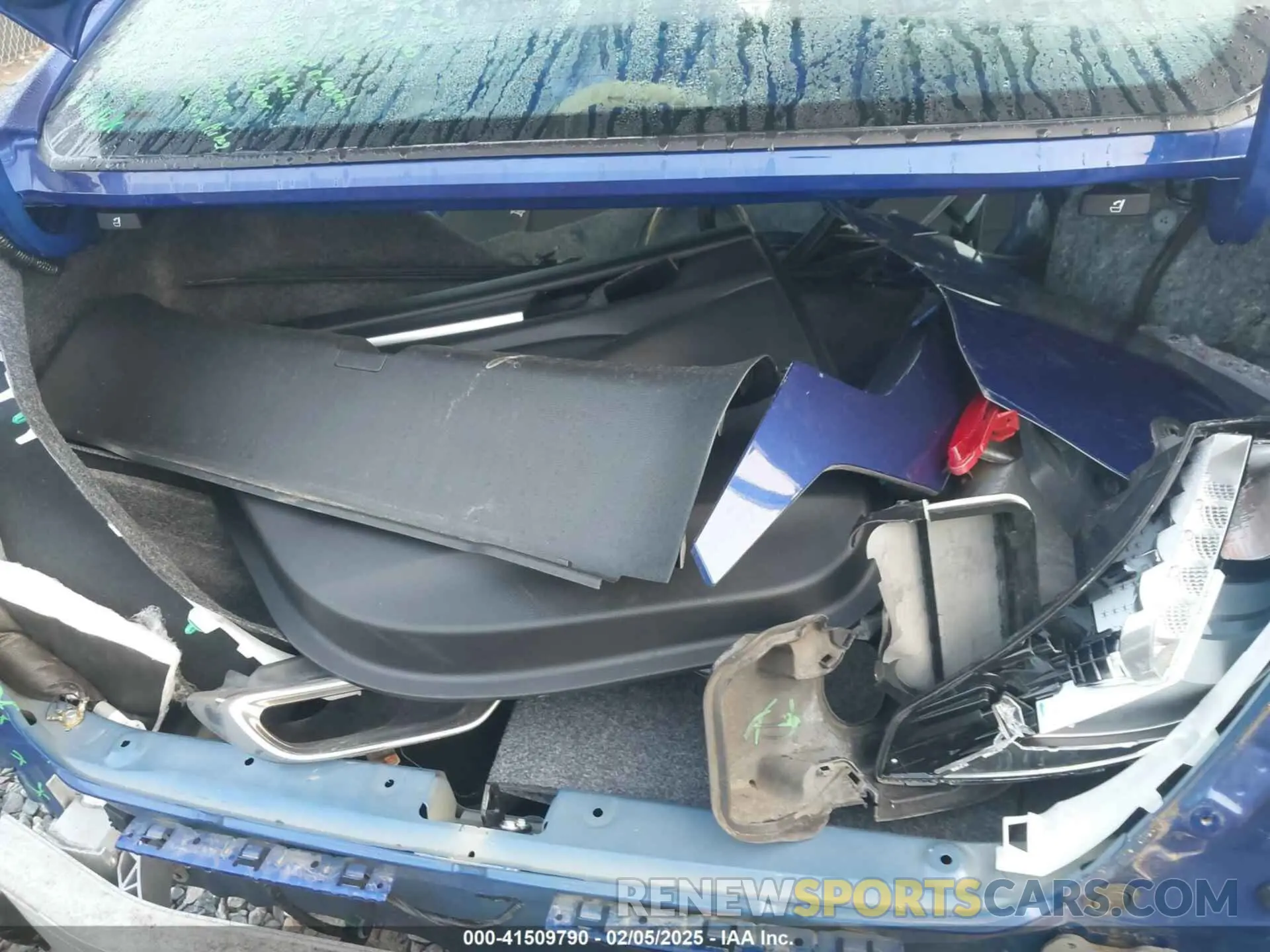 18 Photograph of a damaged car 1HGCV2F39NA010962 HONDA ACCORD 2022