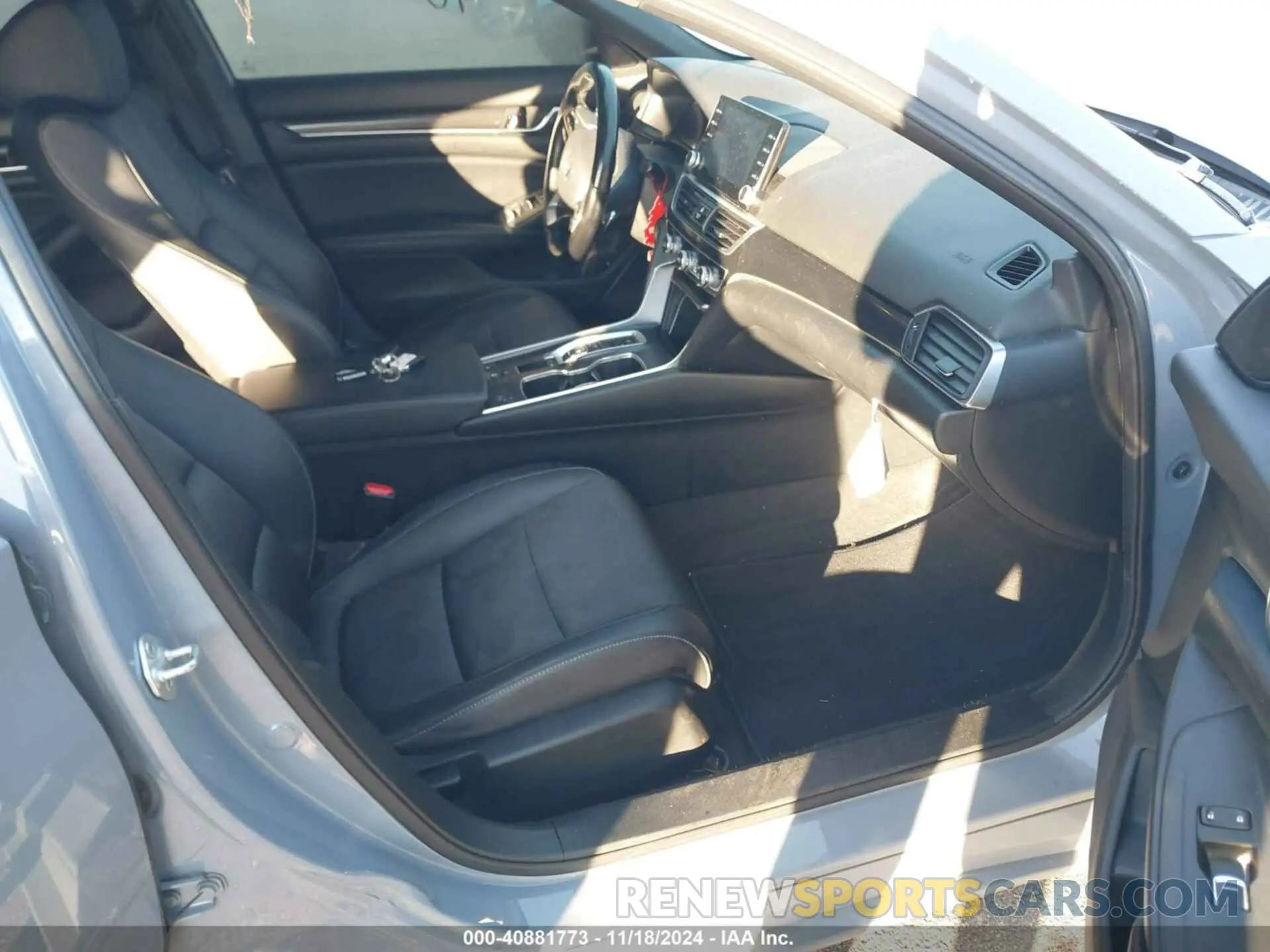 5 Фотография поврежденного автомобиля 1HGCV2F39NA014963 HONDA ACCORD 2022