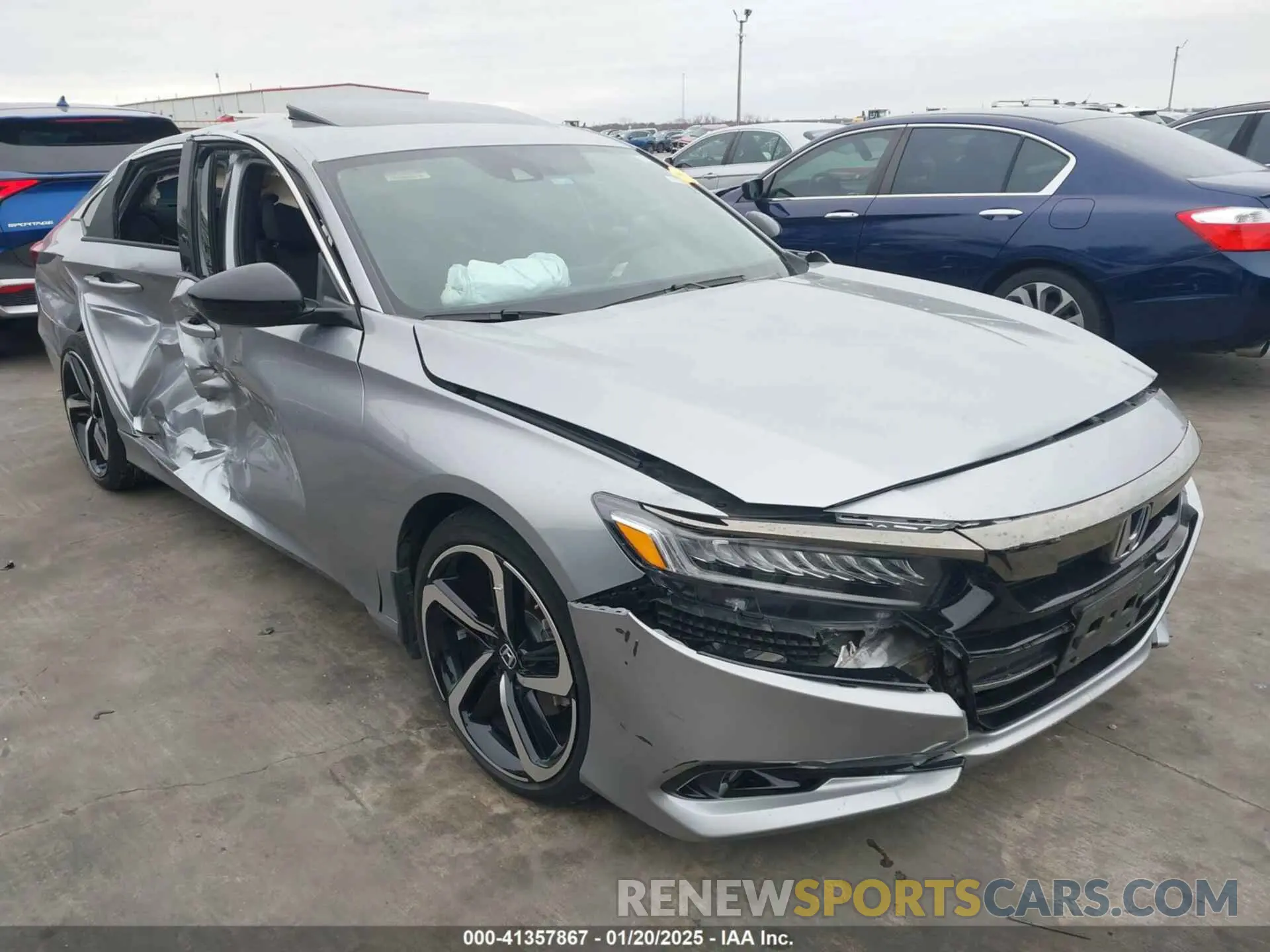 1 Photograph of a damaged car 1HGCV2F39NA019676 HONDA ACCORD 2022