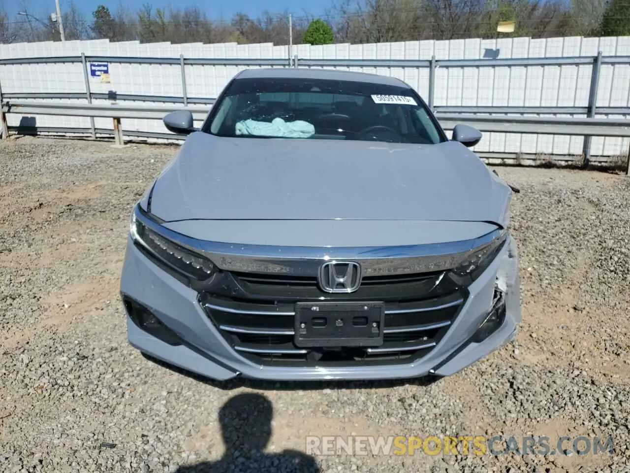 5 Photograph of a damaged car 1HGCV2F94NA005138 HONDA ACCORD 2022