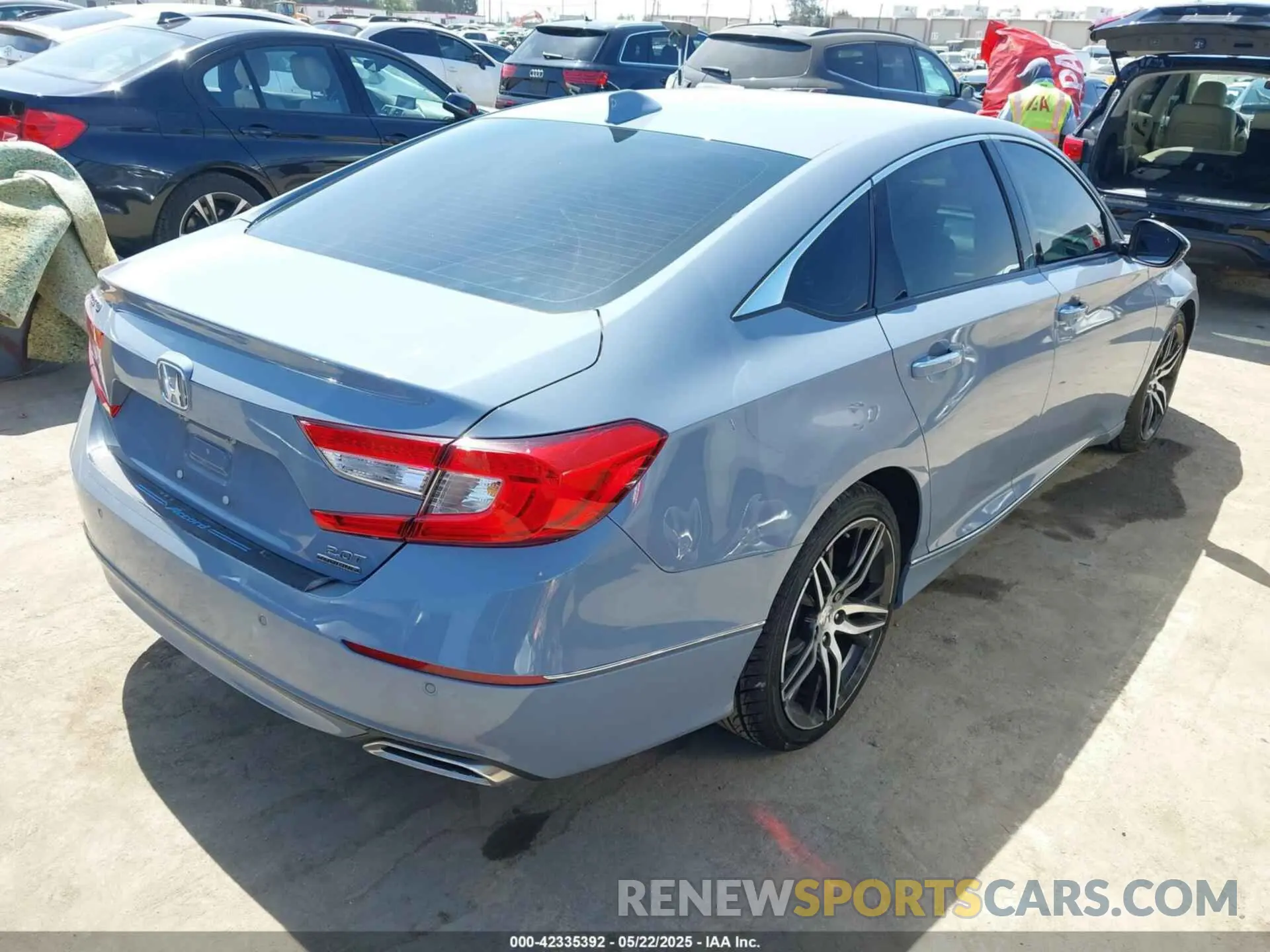 4 Фотография поврежденного автомобиля 1HGCV2F95NA008324 HONDA ACCORD 2022