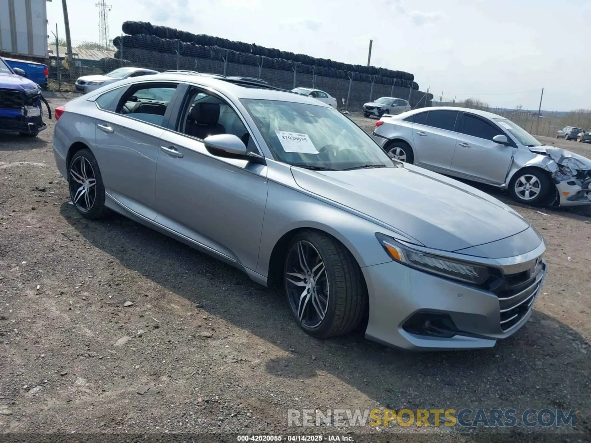 1 Photograph of a damaged car 1HGCV2F95NA013734 HONDA ACCORD 2022
