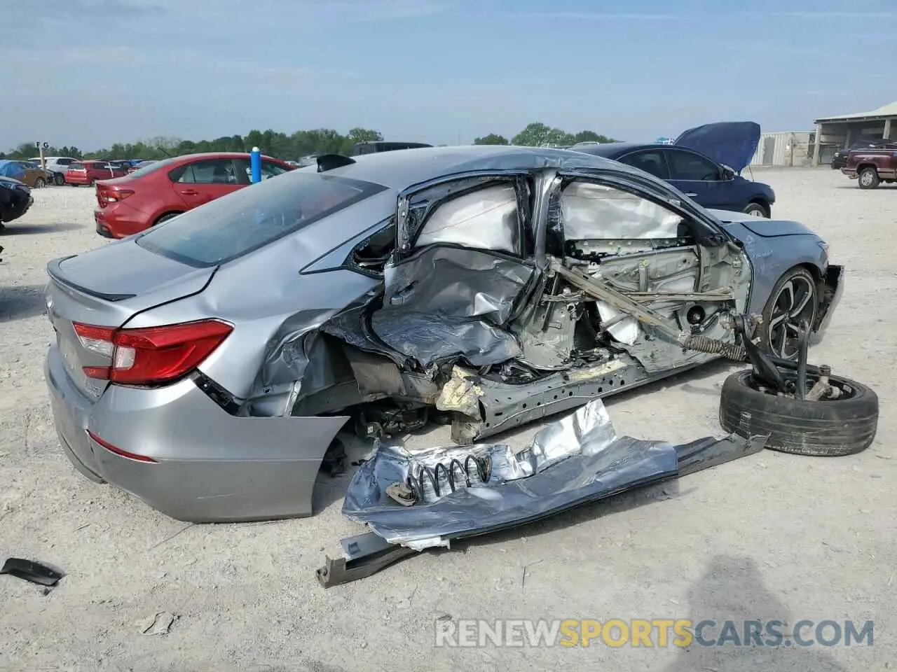 3 Фотография поврежденного автомобиля 1HGCV3F20NA014637 HONDA ACCORD 2022
