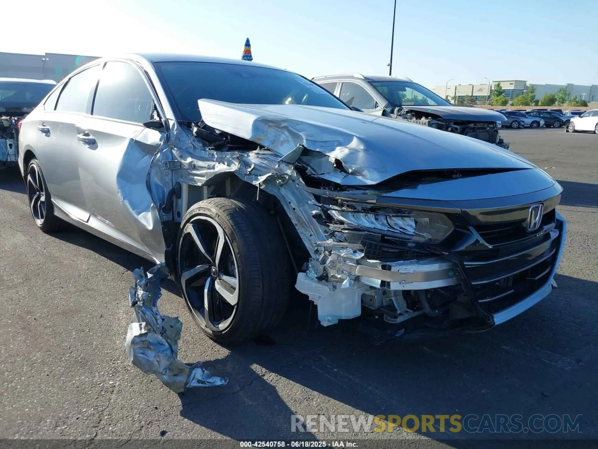 1 Photograph of a damaged car 1HGCV3F20NA047251 HONDA ACCORD 2022