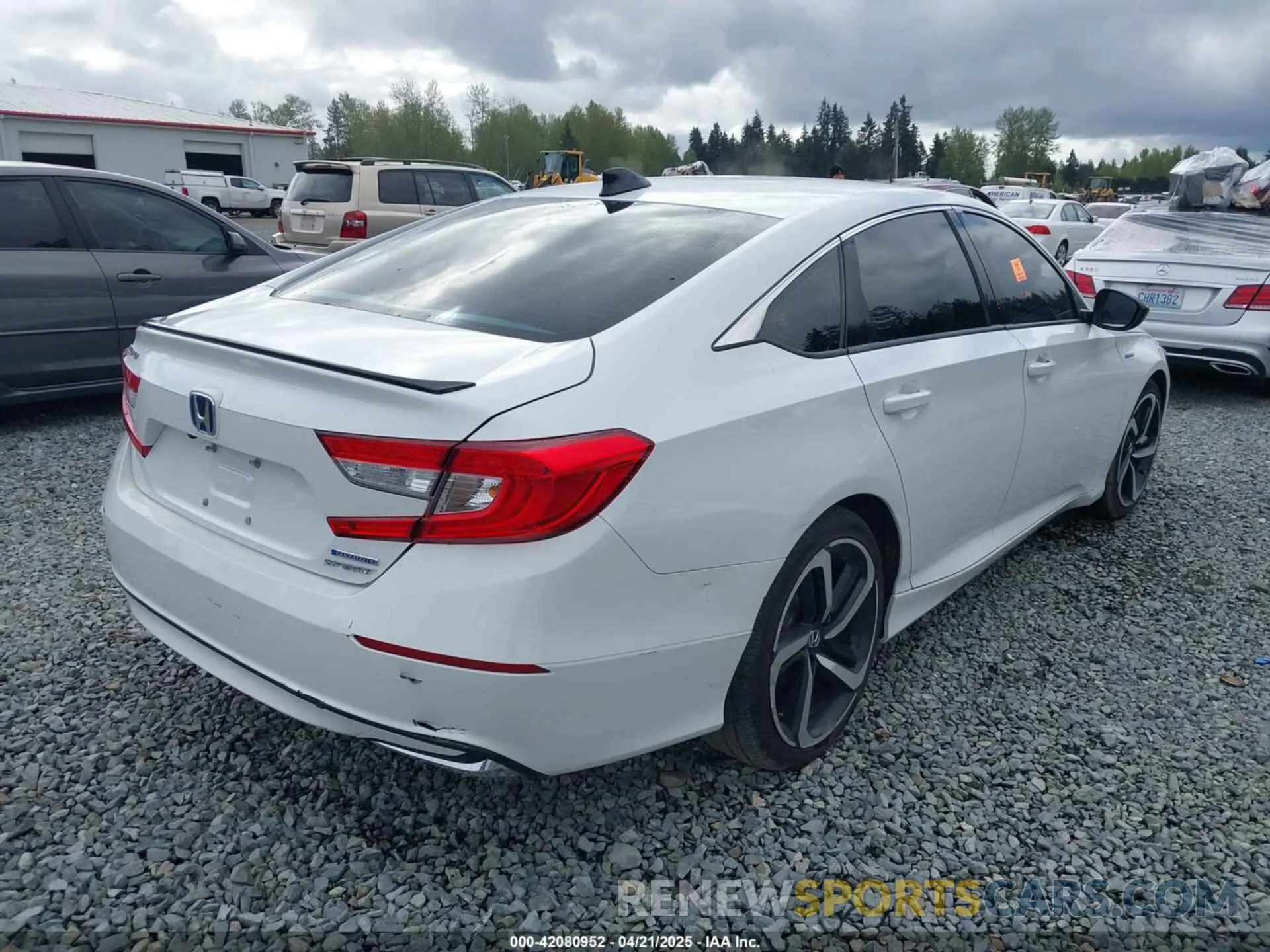 4 Photograph of a damaged car 1HGCV3F20NA047685 HONDA ACCORD 2022