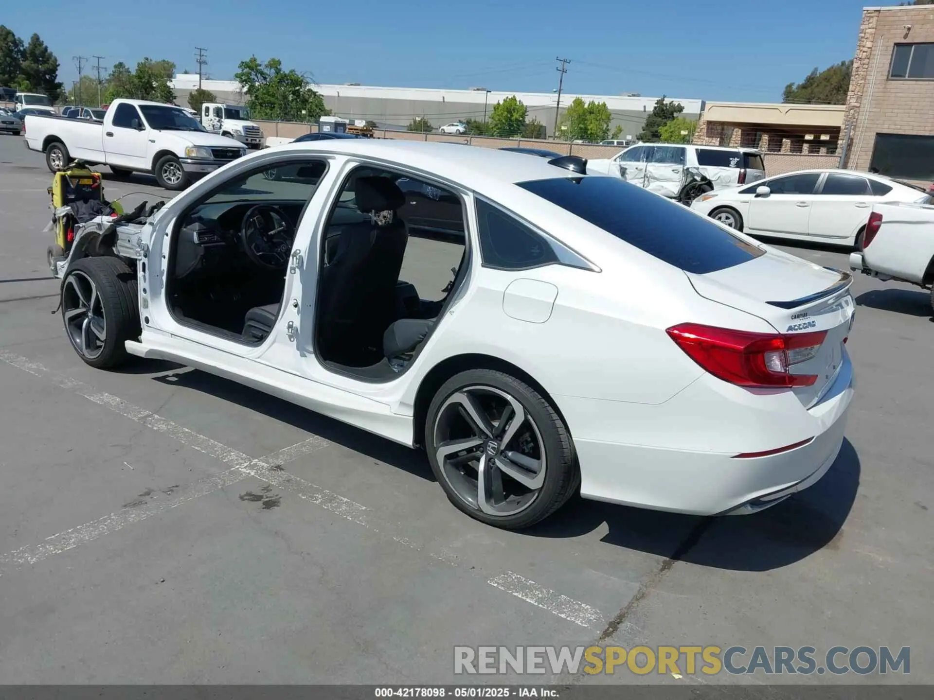 3 Фотография поврежденного автомобиля 1HGCV3F21NA020494 HONDA ACCORD 2022