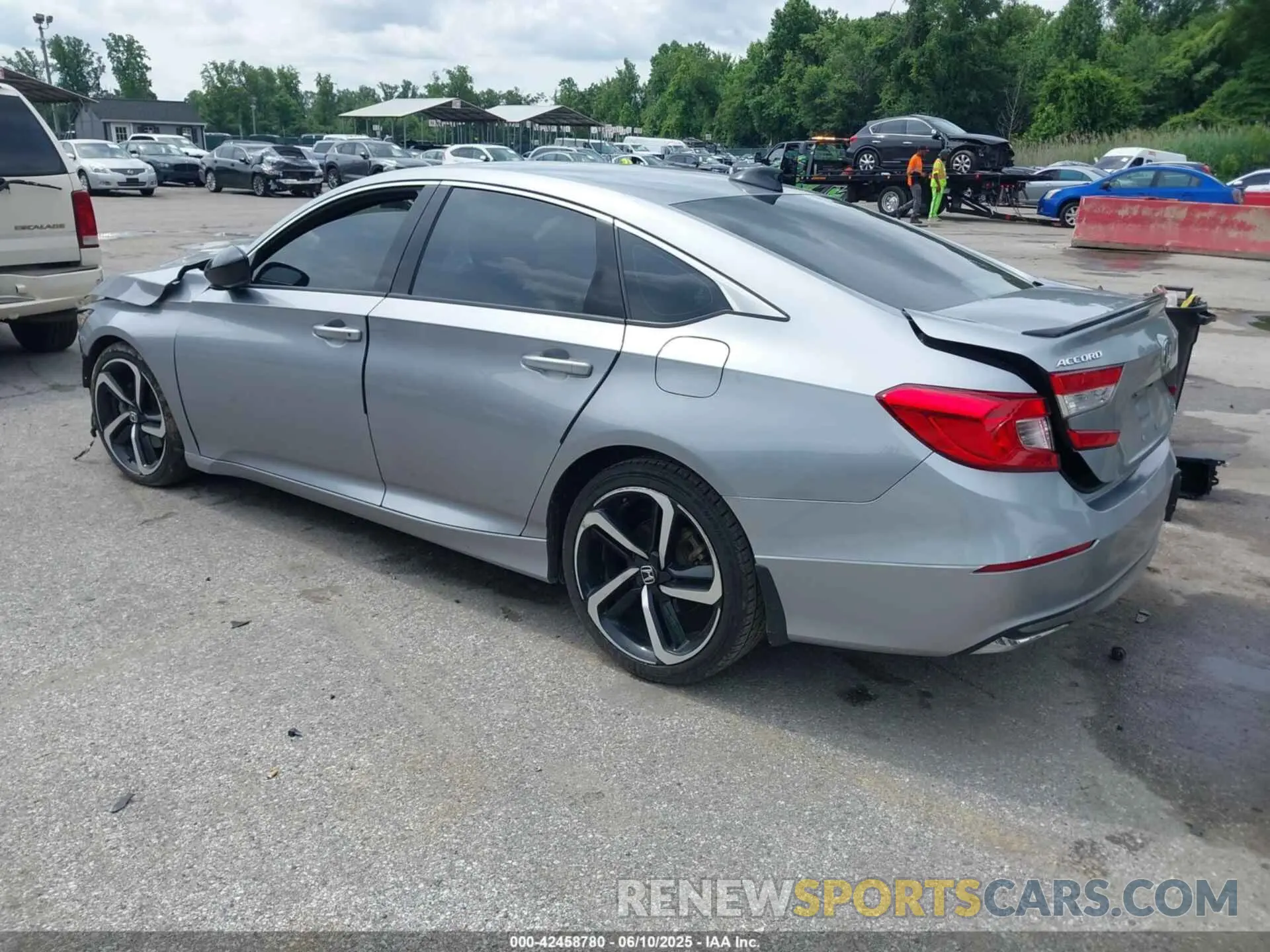 3 Фотография поврежденного автомобиля 1HGCV3F21NA037375 HONDA ACCORD 2022