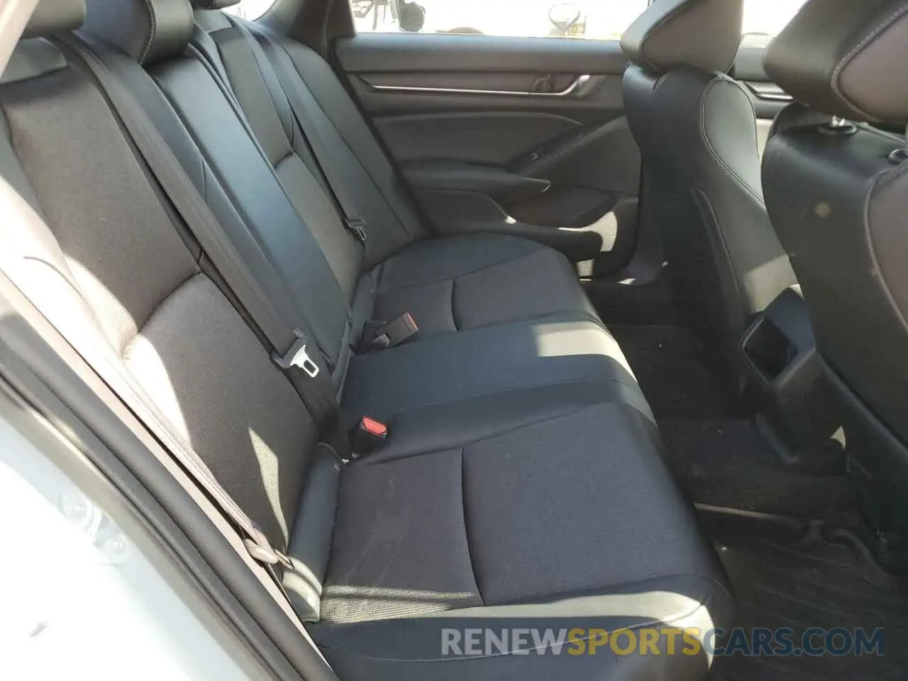 10 Photograph of a damaged car 1HGCV3F22NA028037 HONDA ACCORD 2022