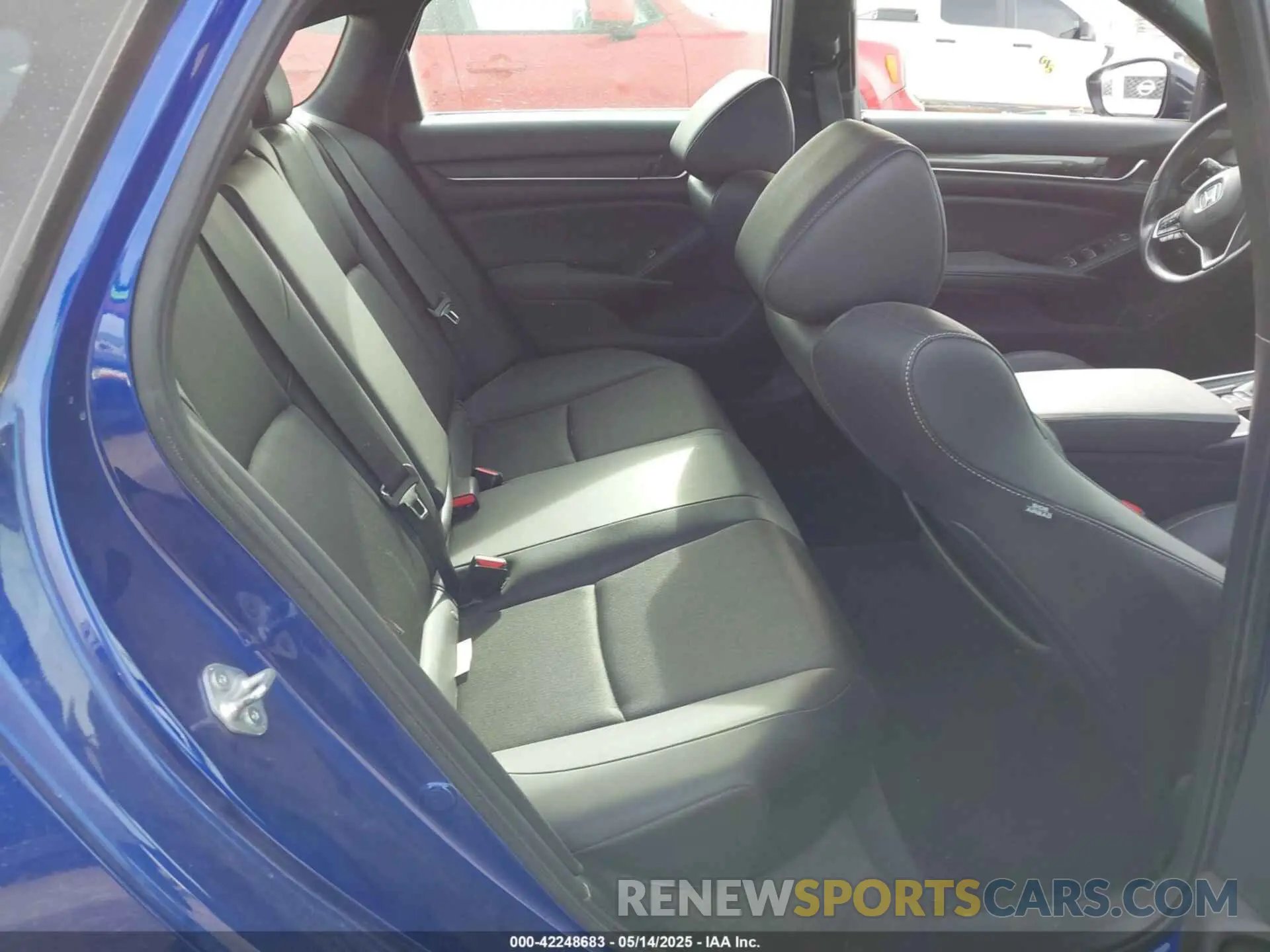 8 Фотография поврежденного автомобиля 1HGCV3F23NA014082 HONDA ACCORD 2022