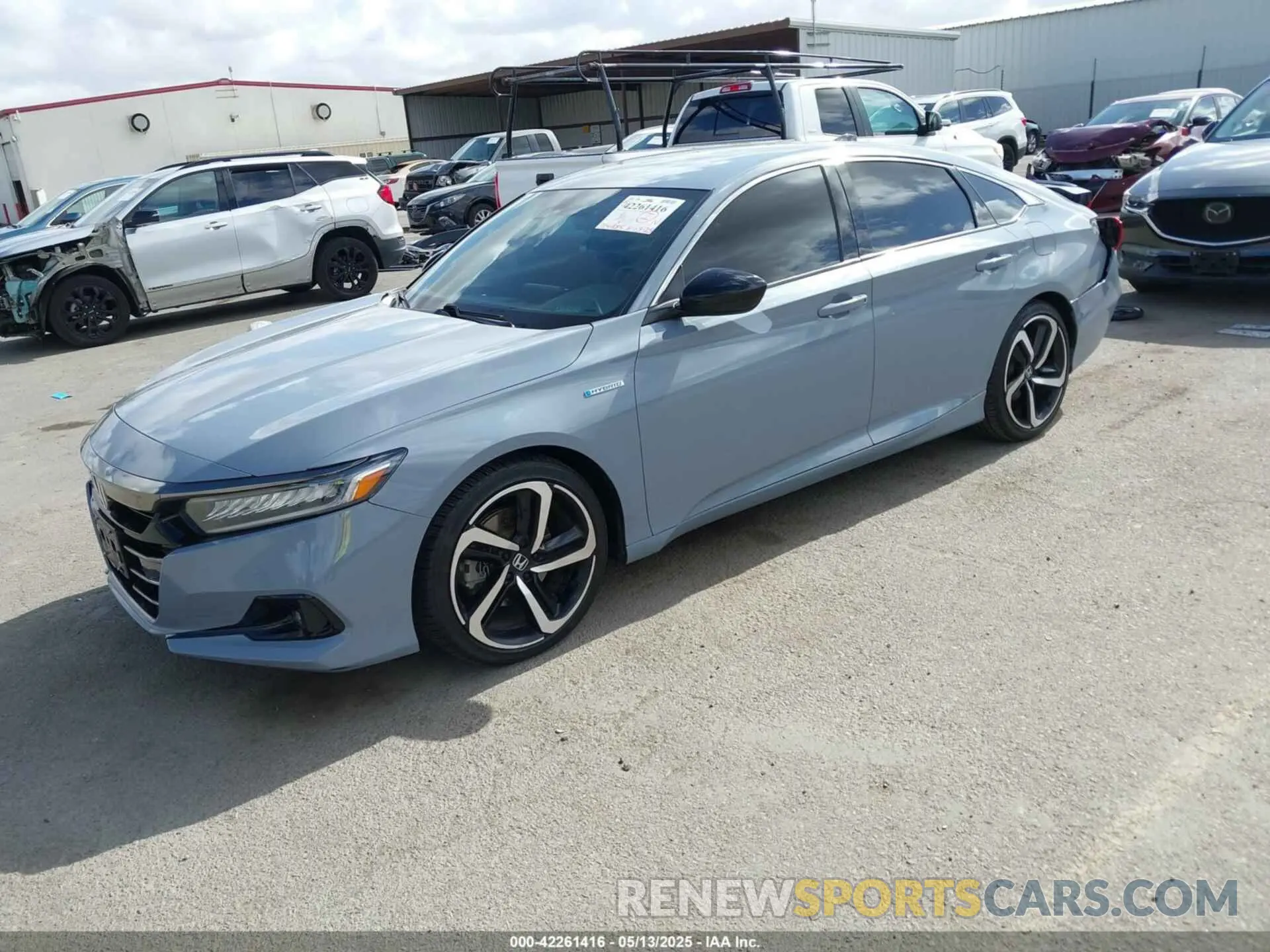 2 Photograph of a damaged car 1HGCV3F25NA042661 HONDA ACCORD 2022