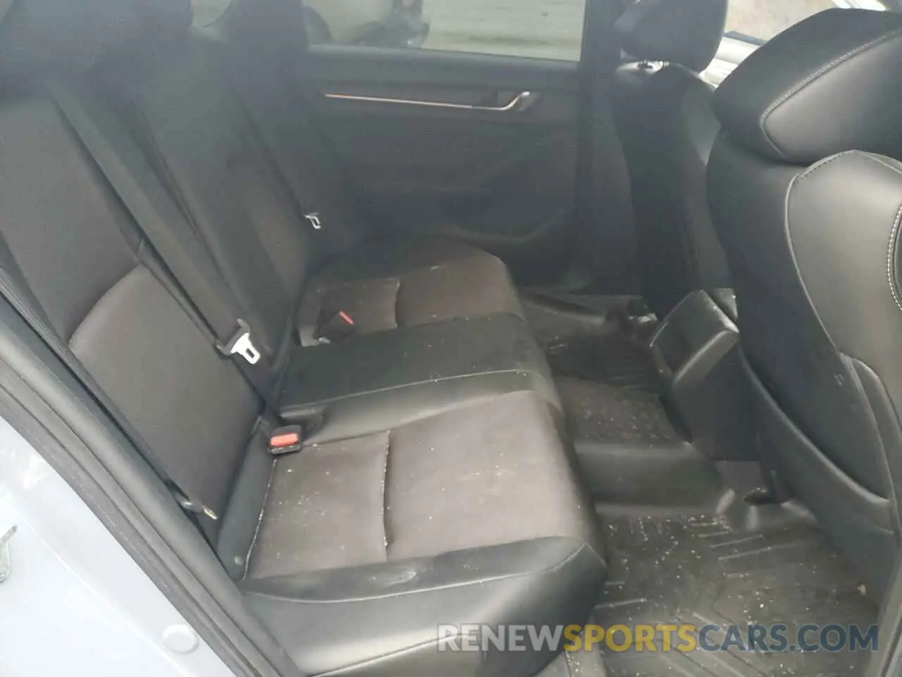 10 Photograph of a damaged car 1HGCV3F26NA012696 HONDA ACCORD 2022