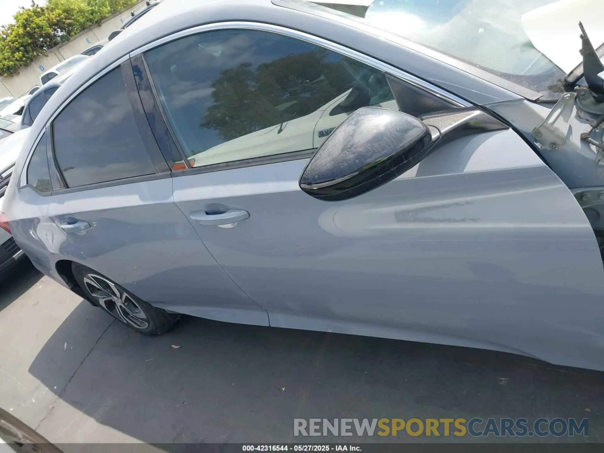 14 Photograph of a damaged car 1HGCV3F27NA032682 HONDA ACCORD 2022