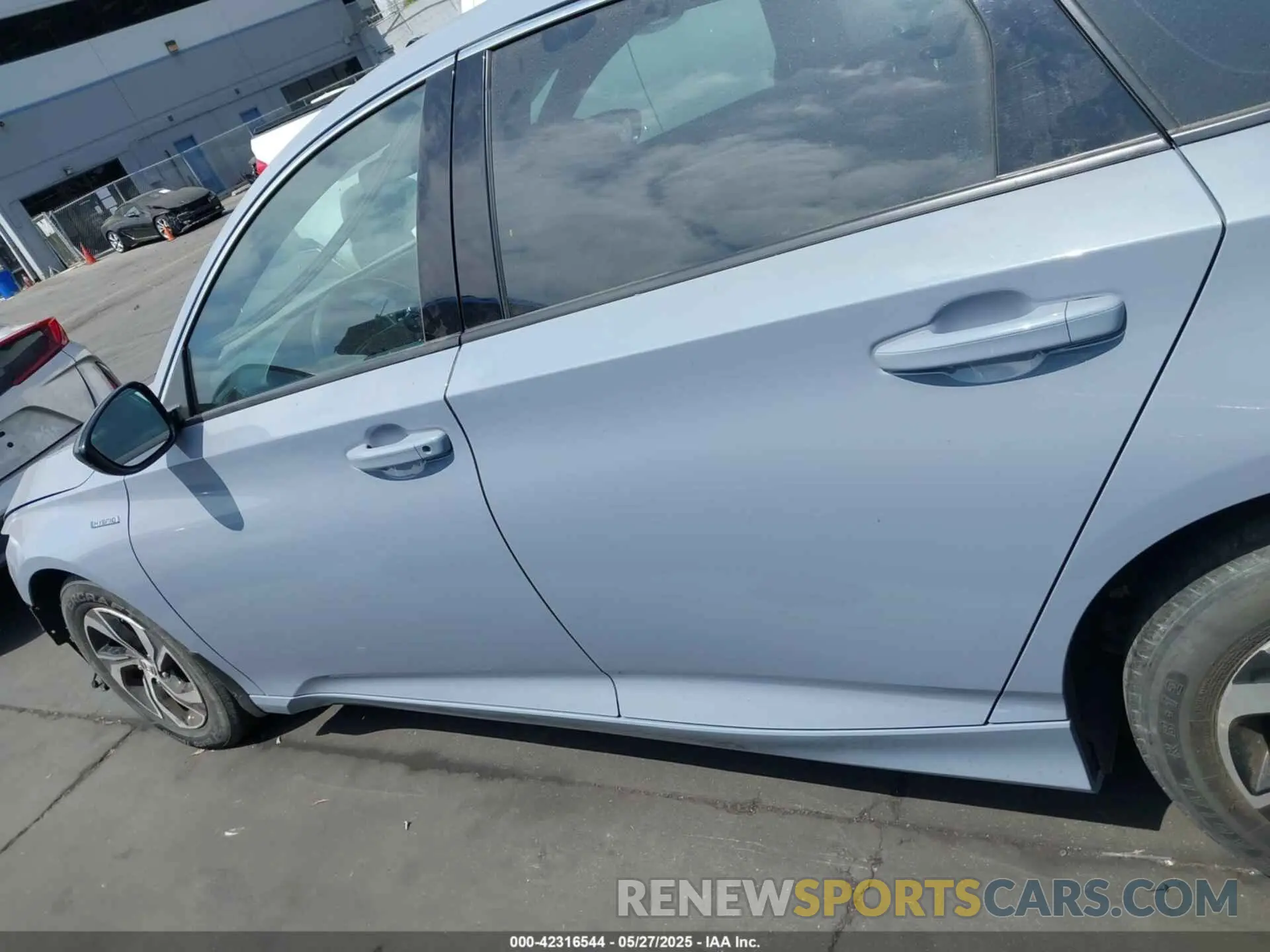 15 Photograph of a damaged car 1HGCV3F27NA032682 HONDA ACCORD 2022