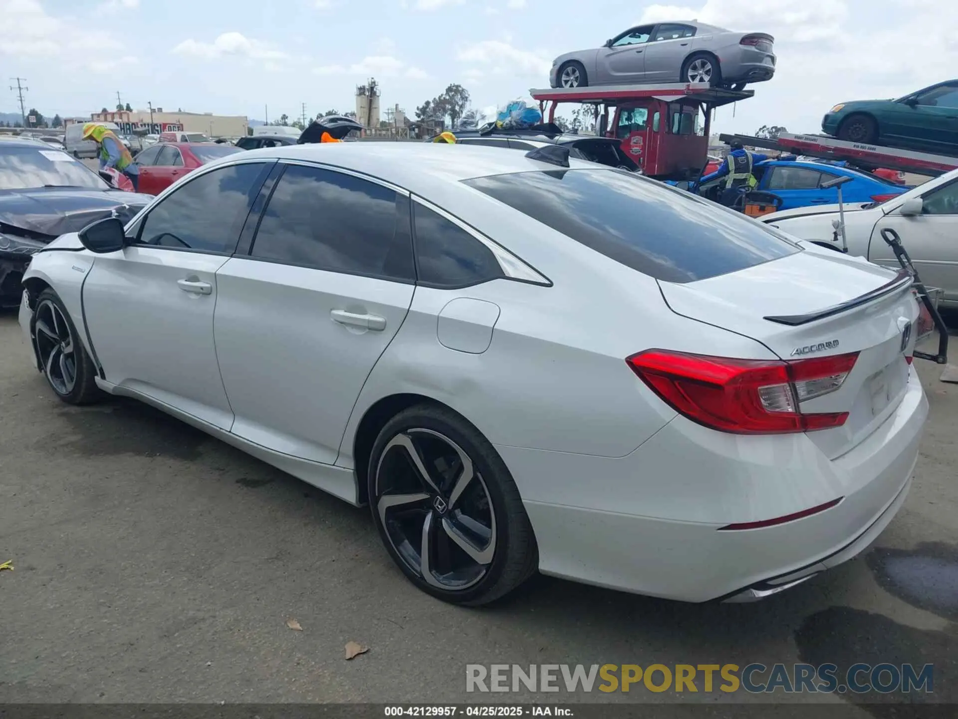 3 Фотография поврежденного автомобиля 1HGCV3F29NA030562 HONDA ACCORD 2022