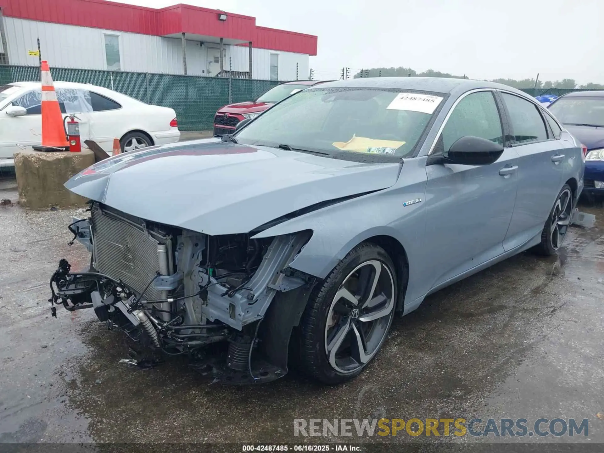 2 Photograph of a damaged car 1HGCV3F29NA046065 HONDA ACCORD 2022