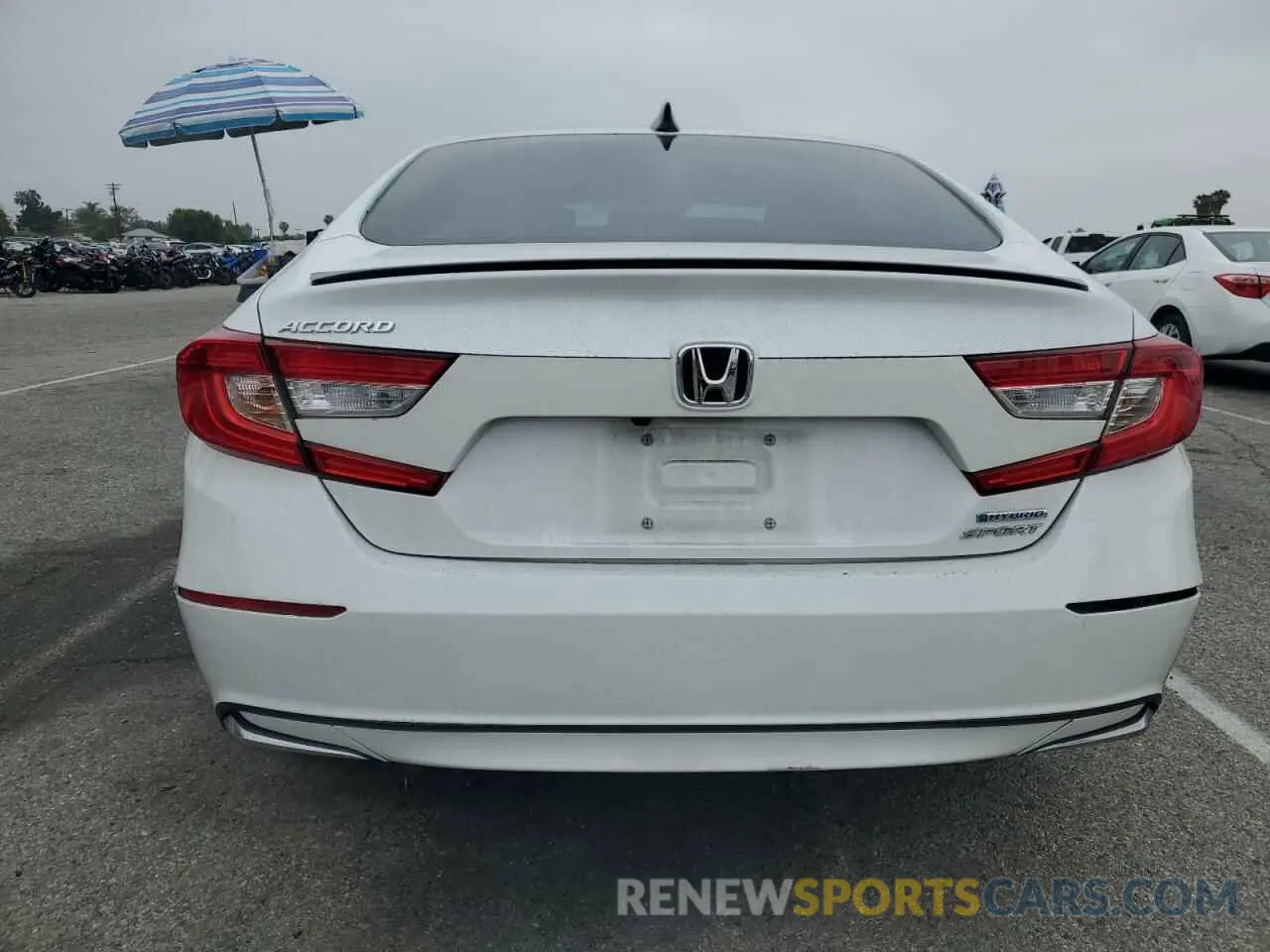 6 Photograph of a damaged car 1HGCV3F2XNA025404 HONDA ACCORD 2022