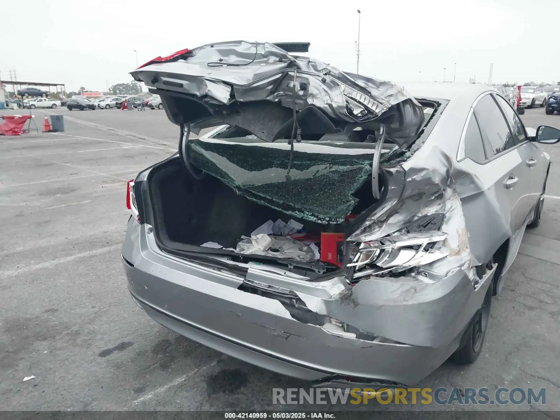 6 Photograph of a damaged car 1HGCV3F2XNA031770 HONDA ACCORD 2022
