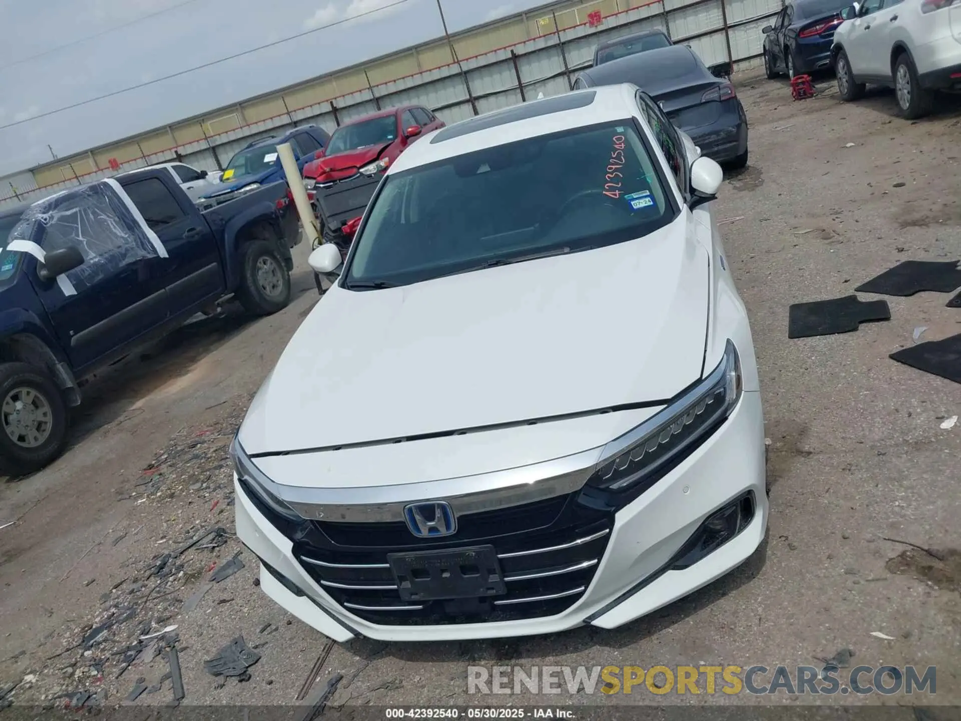 12 Photograph of a damaged car 1HGCV3F52NA028145 HONDA ACCORD 2022