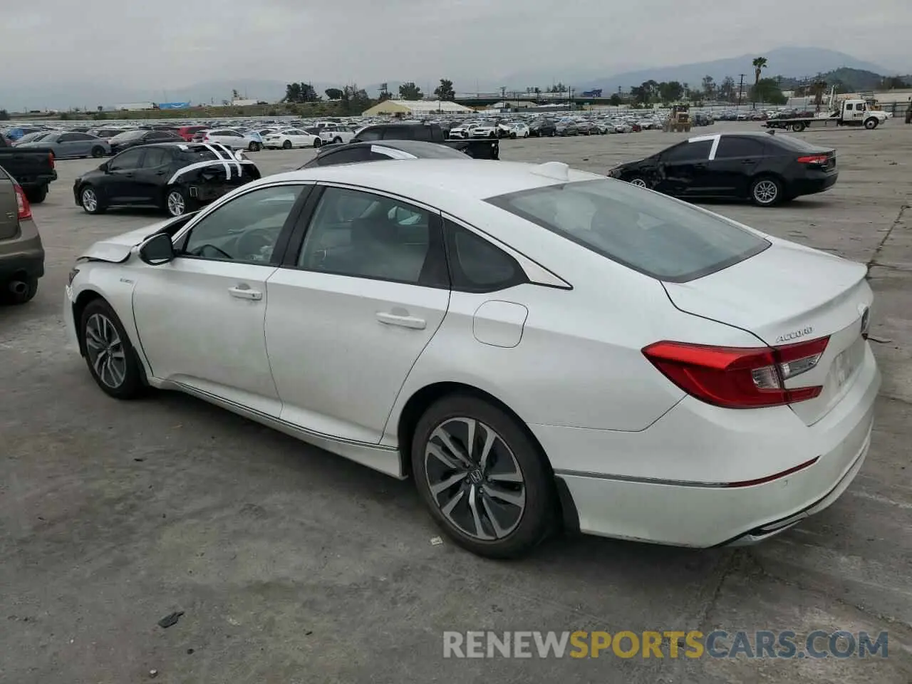 2 Photograph of a damaged car 1HGCV3F55NA001537 HONDA ACCORD 2022