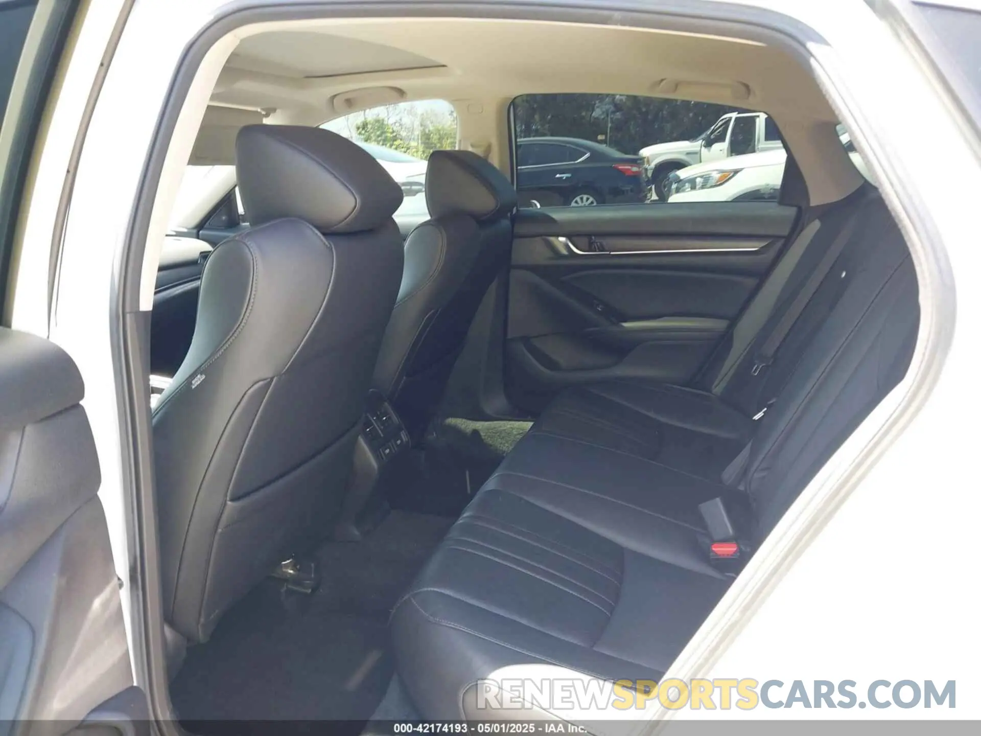 8 Фотография поврежденного автомобиля 1HGCV3F58NA006909 HONDA ACCORD 2022