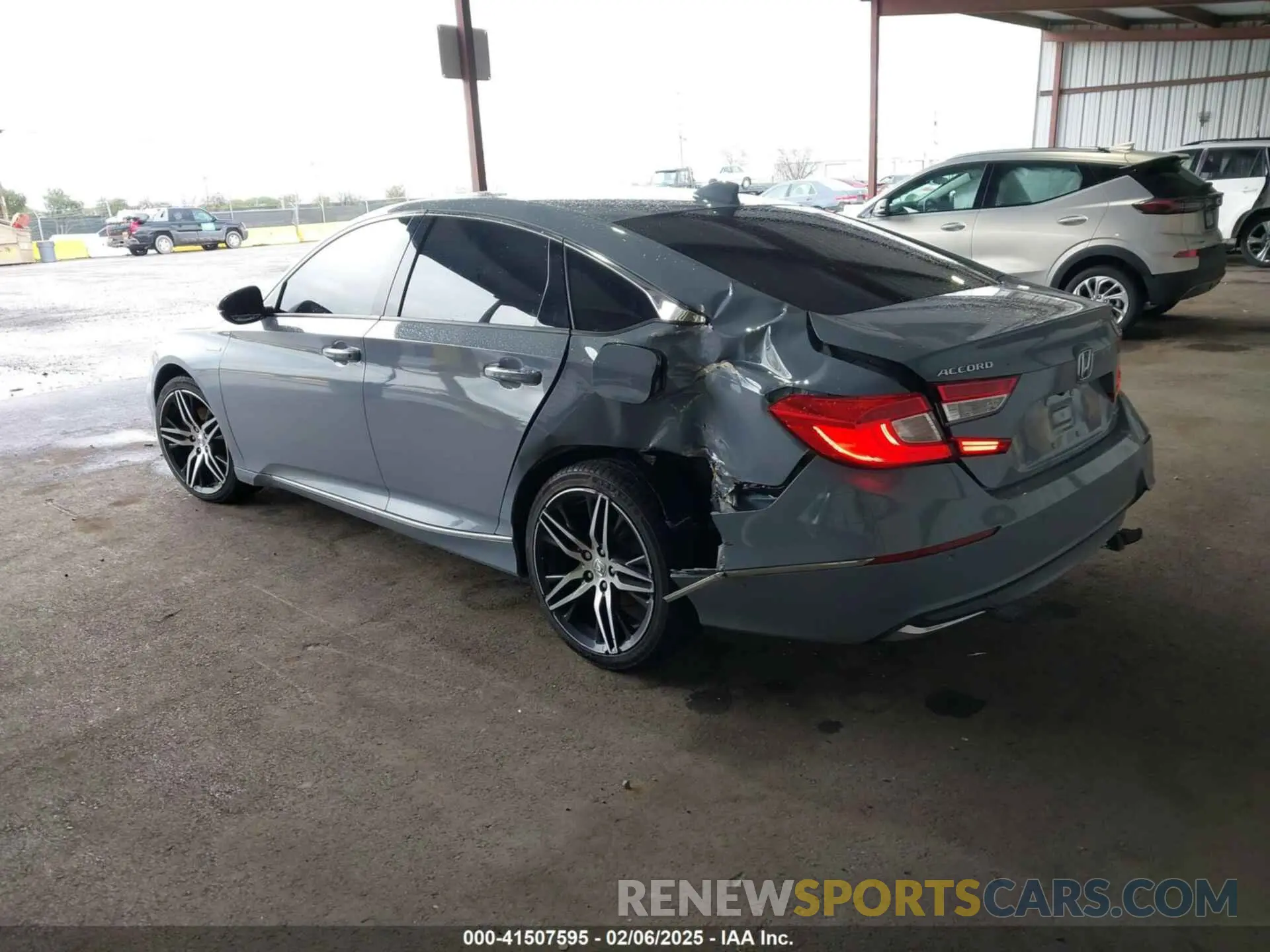 3 Фотография поврежденного автомобиля 1HGCV3F93NA000986 HONDA ACCORD 2022