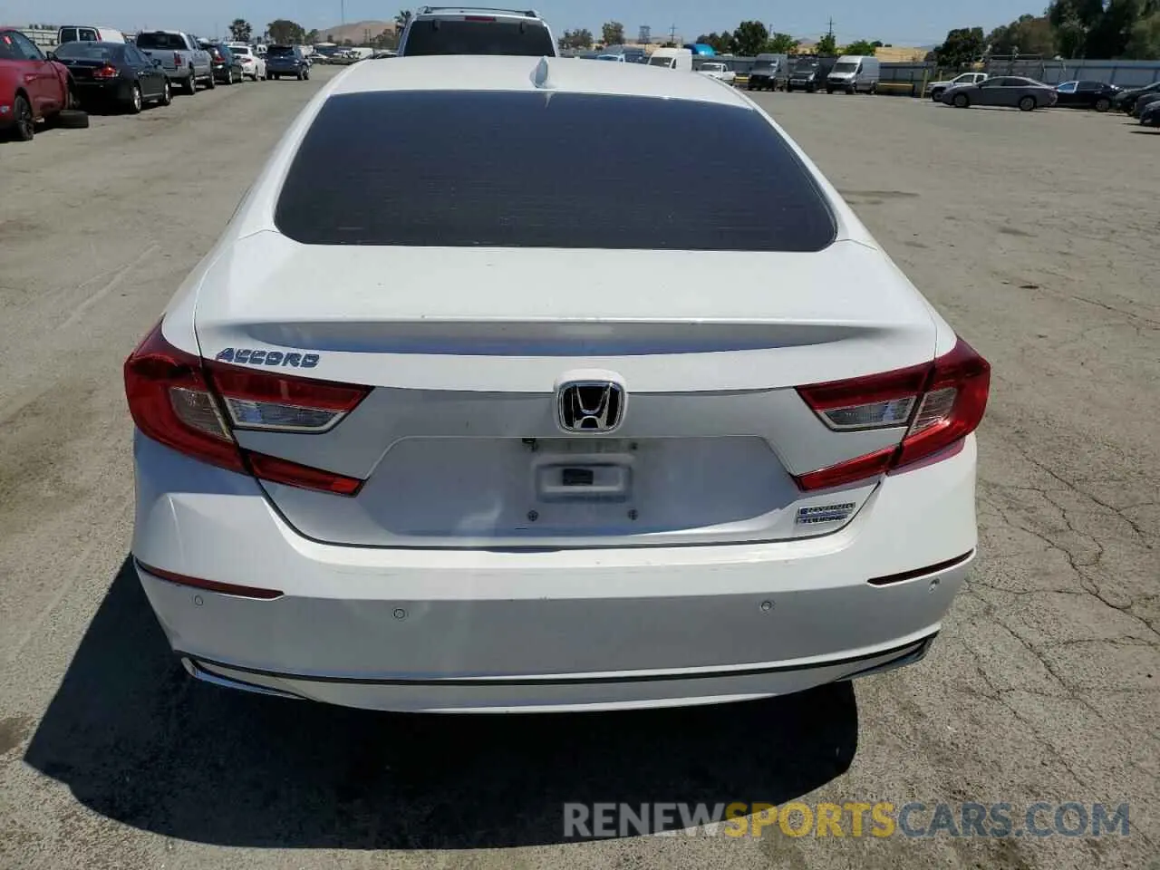 6 Photograph of a damaged car 1HGCV3F95NA003873 HONDA ACCORD 2022