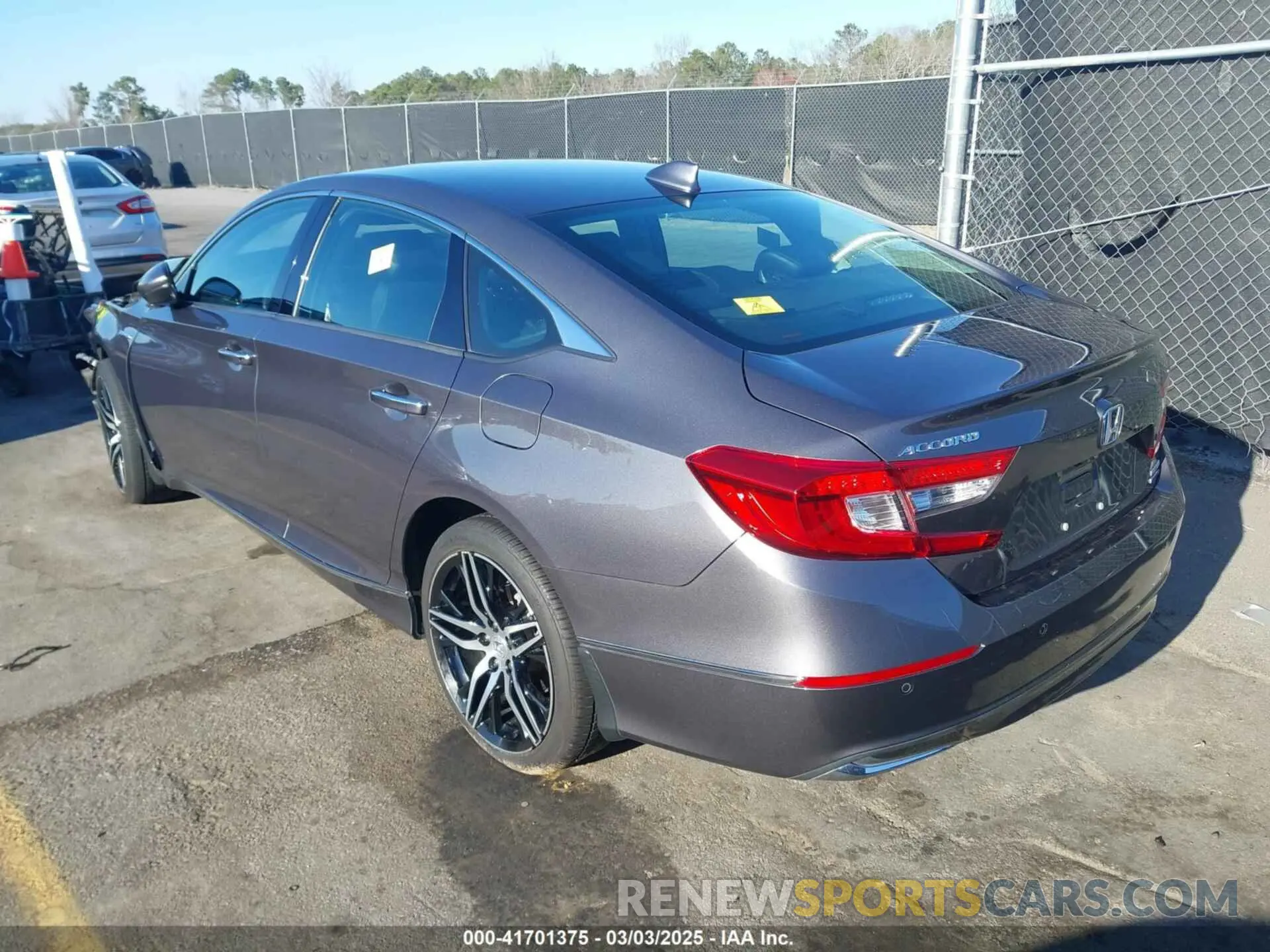 3 Photograph of a damaged car 1HGCV3F96NA011657 HONDA ACCORD 2022