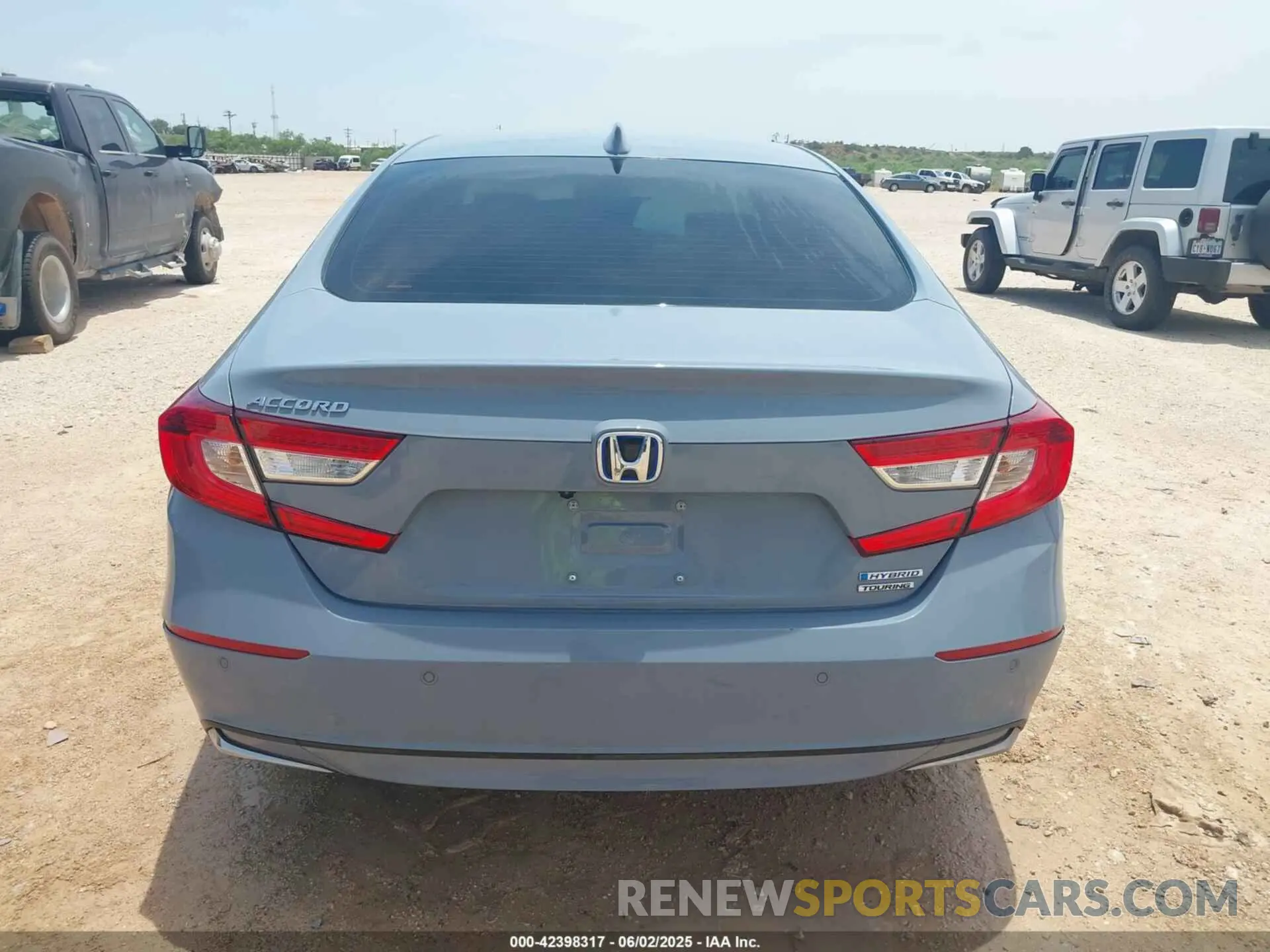 16 Photograph of a damaged car 1HGCV3F96NA025493 HONDA ACCORD 2022