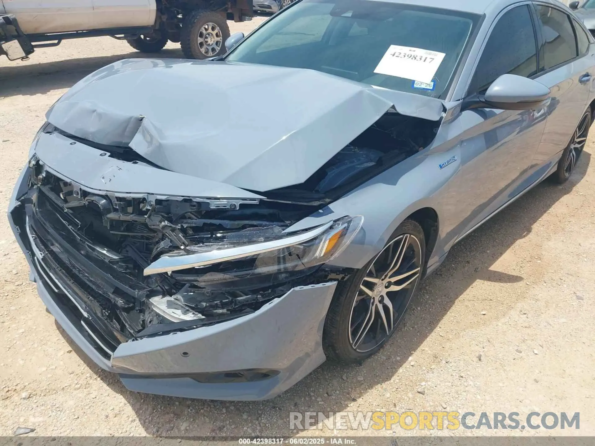 18 Photograph of a damaged car 1HGCV3F96NA025493 HONDA ACCORD 2022