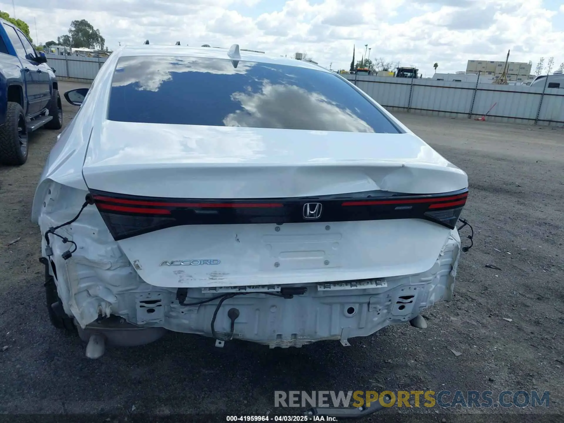 17 Фотография поврежденного автомобиля 1HGCY1F20PA055400 HONDA ACCORD 2023