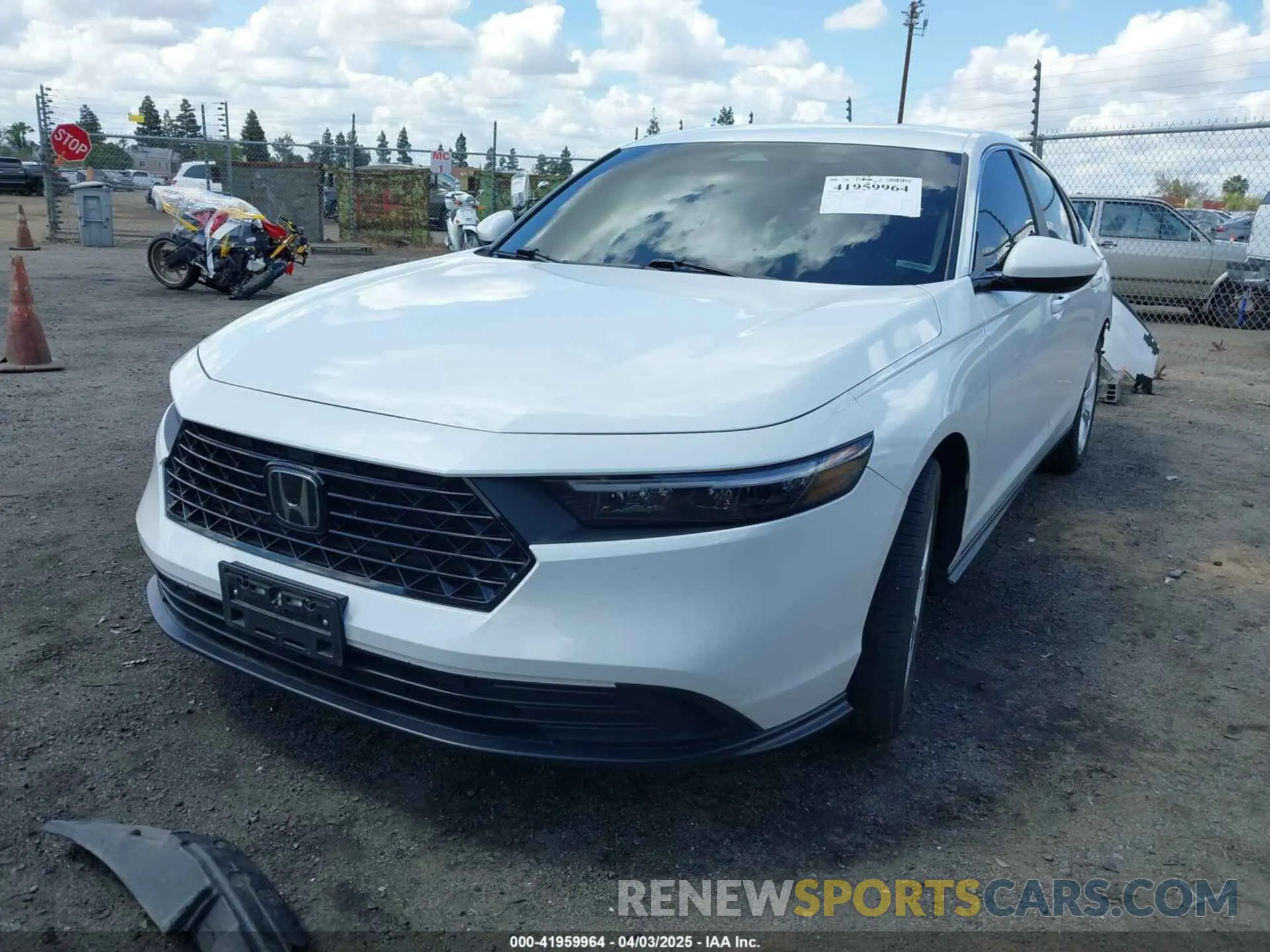 2 Фотография поврежденного автомобиля 1HGCY1F20PA055400 HONDA ACCORD 2023