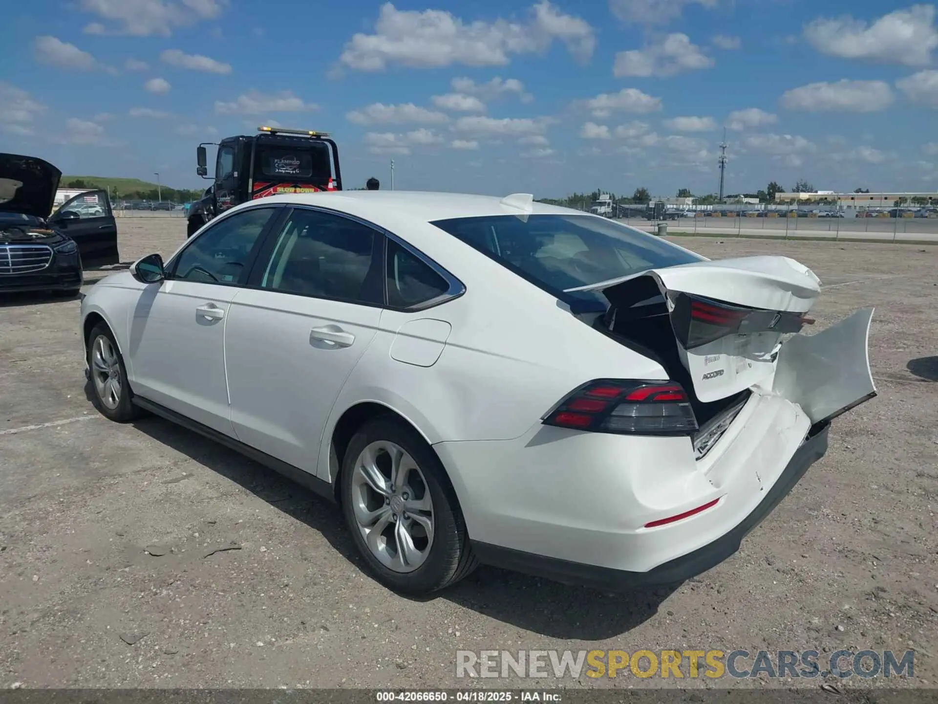 3 Фотография поврежденного автомобиля 1HGCY1F22PA016551 HONDA ACCORD 2023