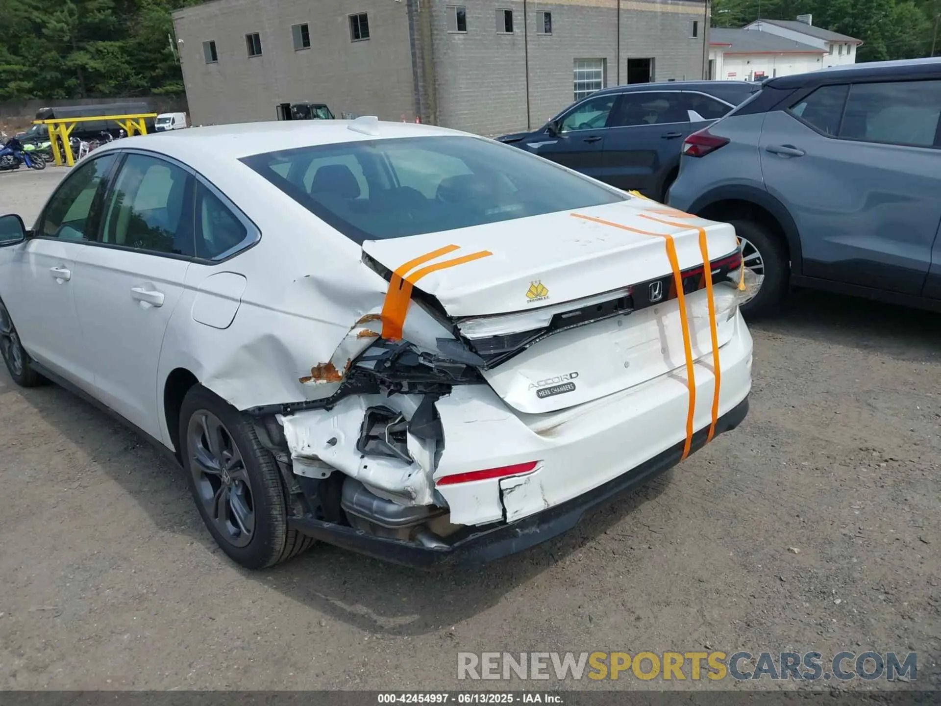 6 Photograph of a damaged car 1HGCY1F30PA033261 HONDA ACCORD 2023