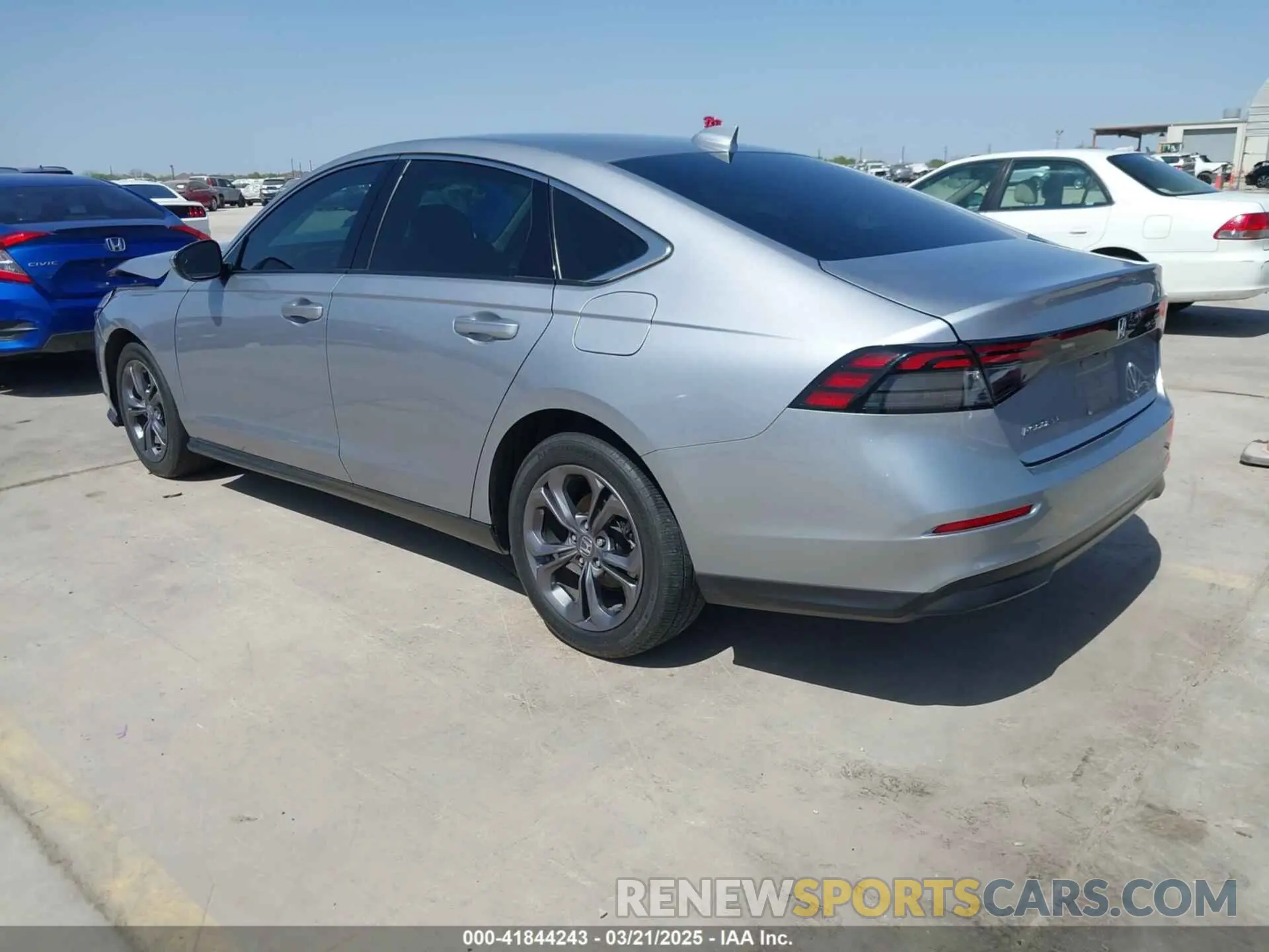 3 Фотография поврежденного автомобиля 1HGCY1F32PA051115 HONDA ACCORD 2023