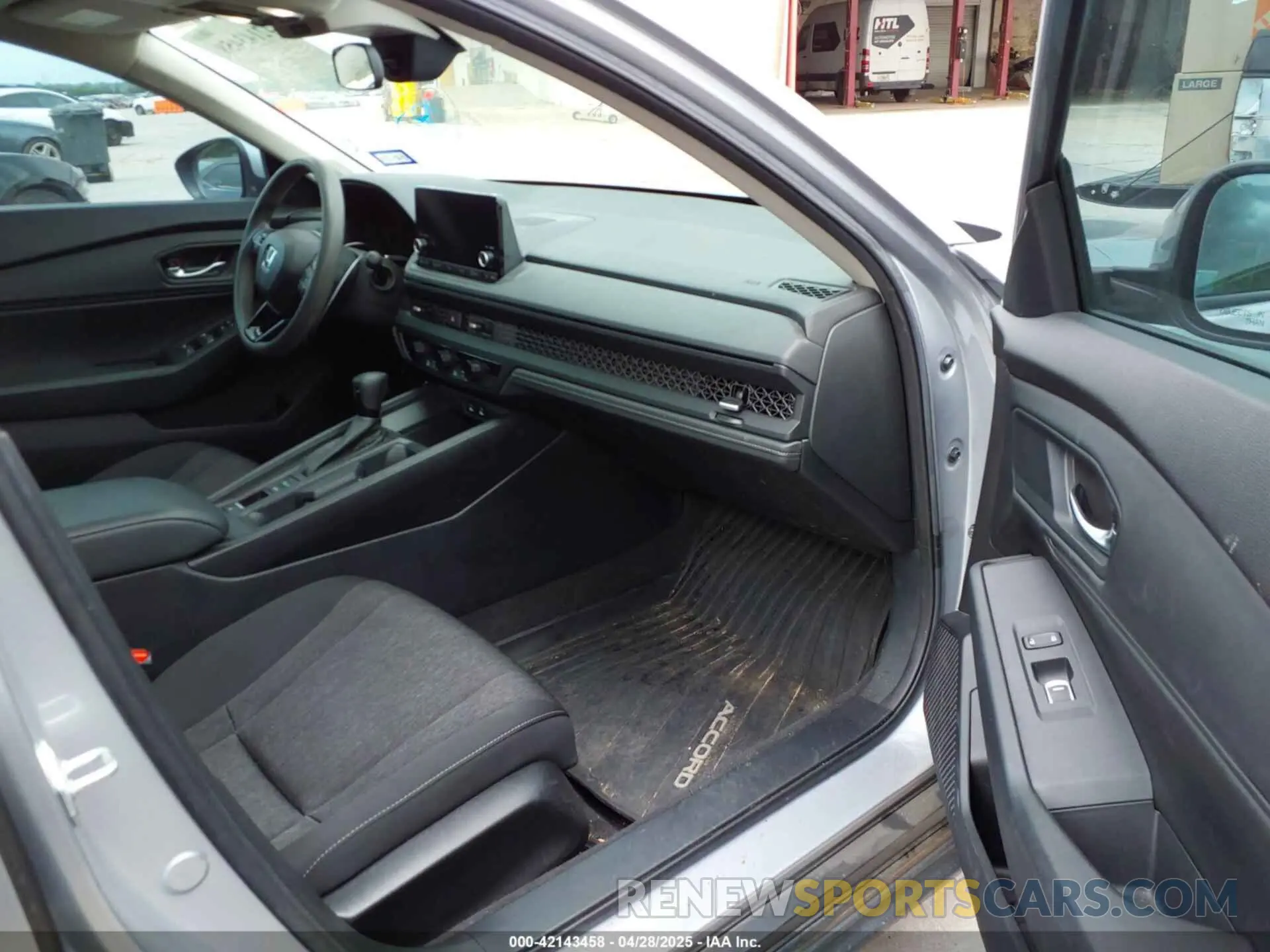 5 Фотография поврежденного автомобиля 1HGCY1F33PA019984 HONDA ACCORD 2023