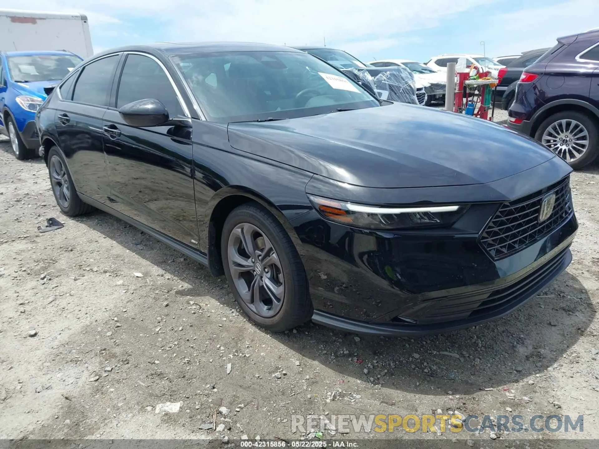 1 Фотография поврежденного автомобиля 1HGCY1F34PA047017 HONDA ACCORD 2023